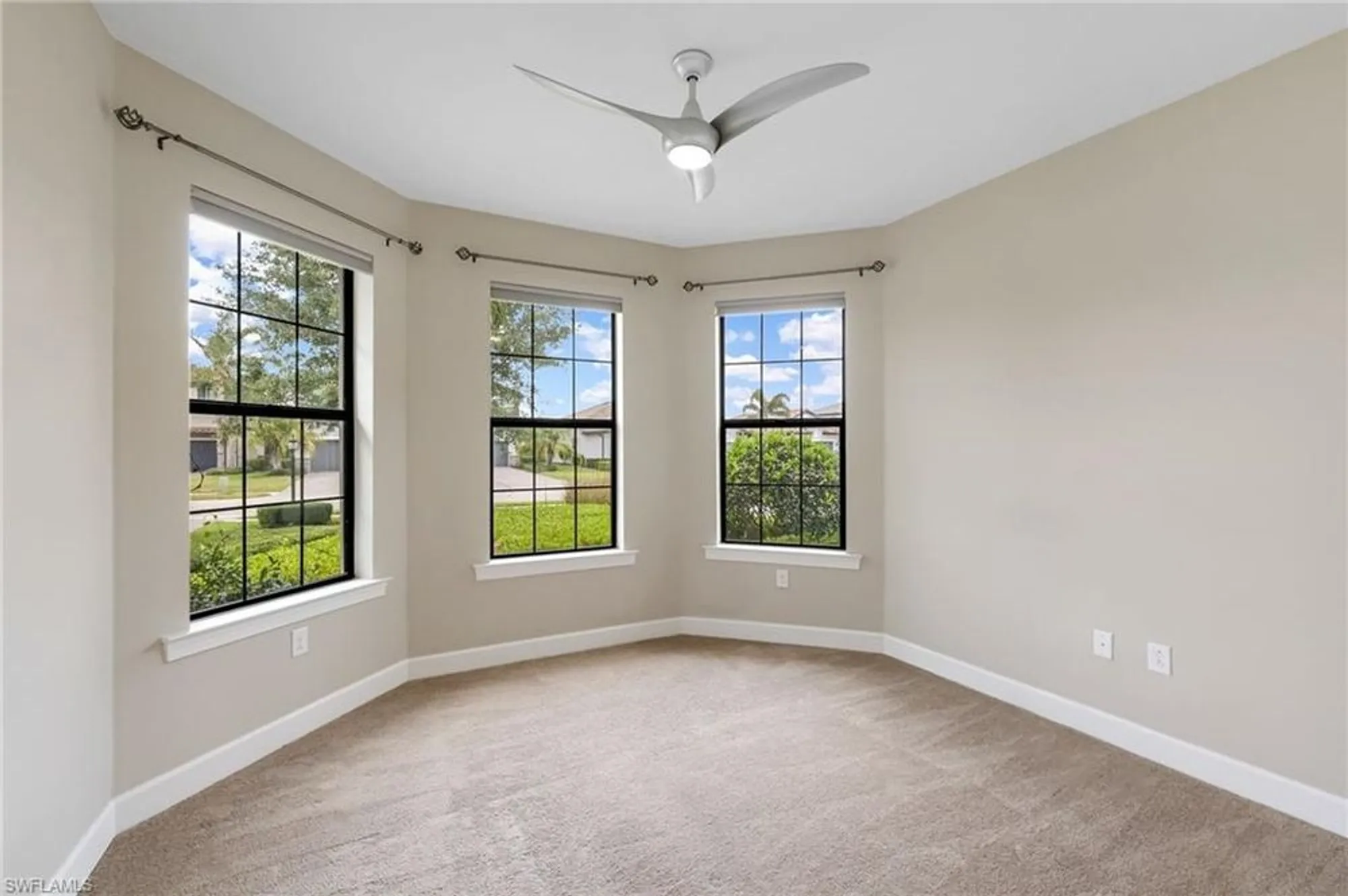 Property Slideshow image 13 of 28 | 17021 ashcomb way, Estero, FL, 33928