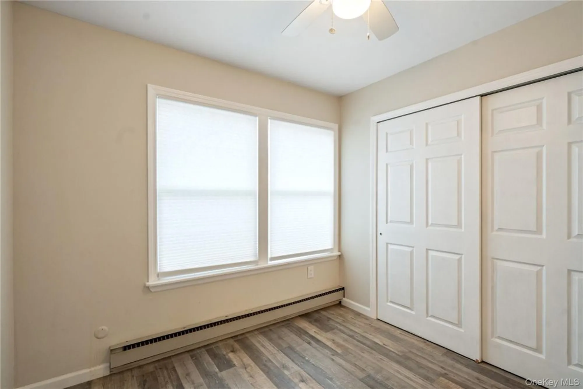 Property Slideshow image 12 of 29 | 53 freedom ln, Coram, NY, 11727