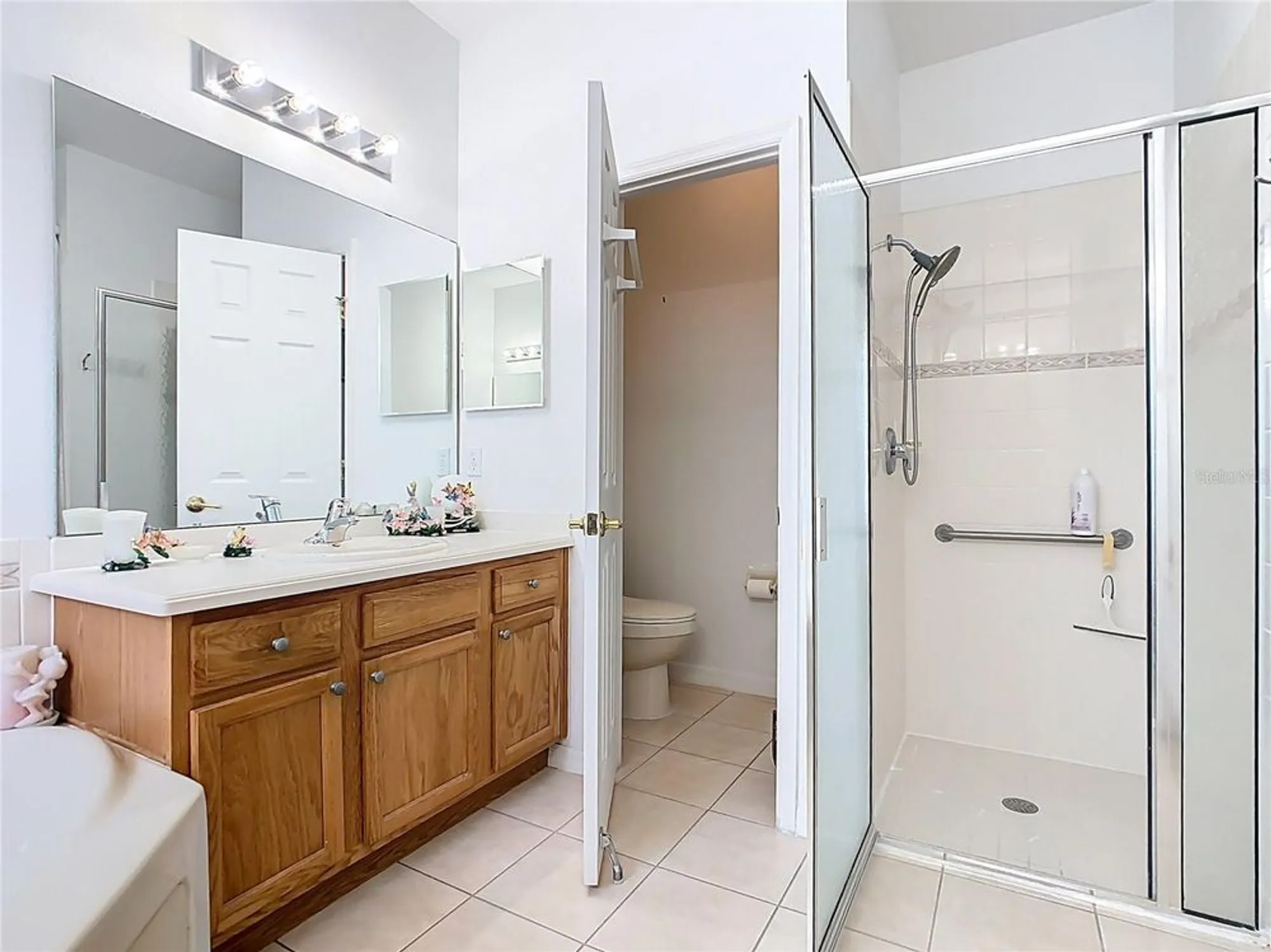 Property Slideshow image 28 of 52 | 572 sienna dr, Poinciana, FL, 34759