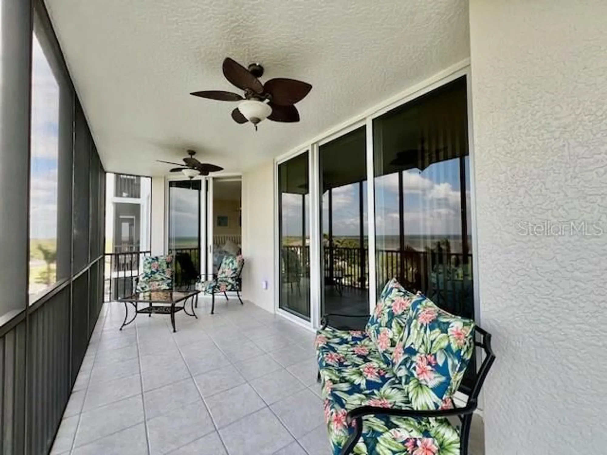Property Slideshow image 10 of 62 | 3333 sunset key cir 303, Punta Gorda, FL, 33955