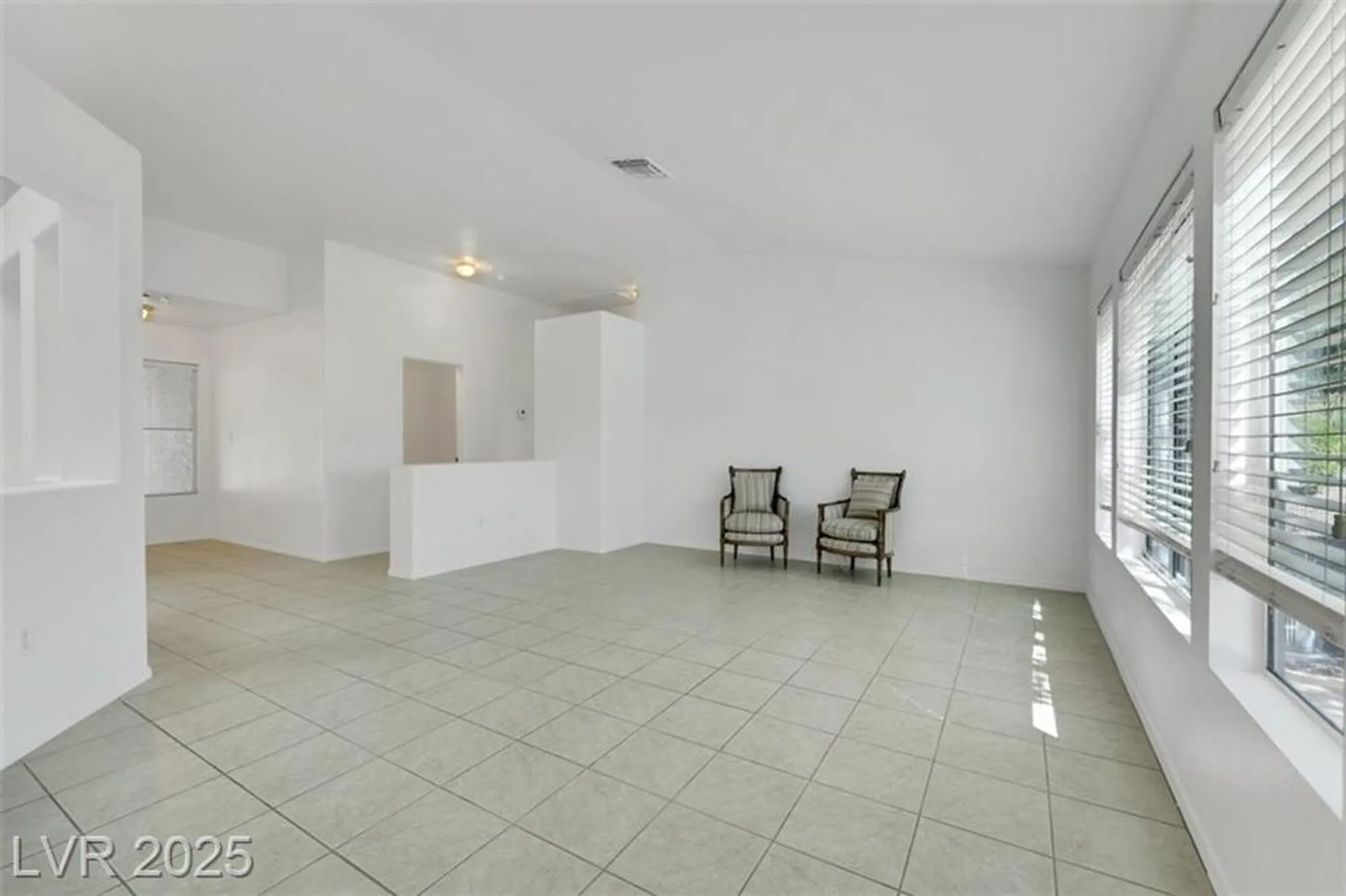 Property Slideshow image 25 of 31 | 498 elm crest pl, Henderson, NV, 89012