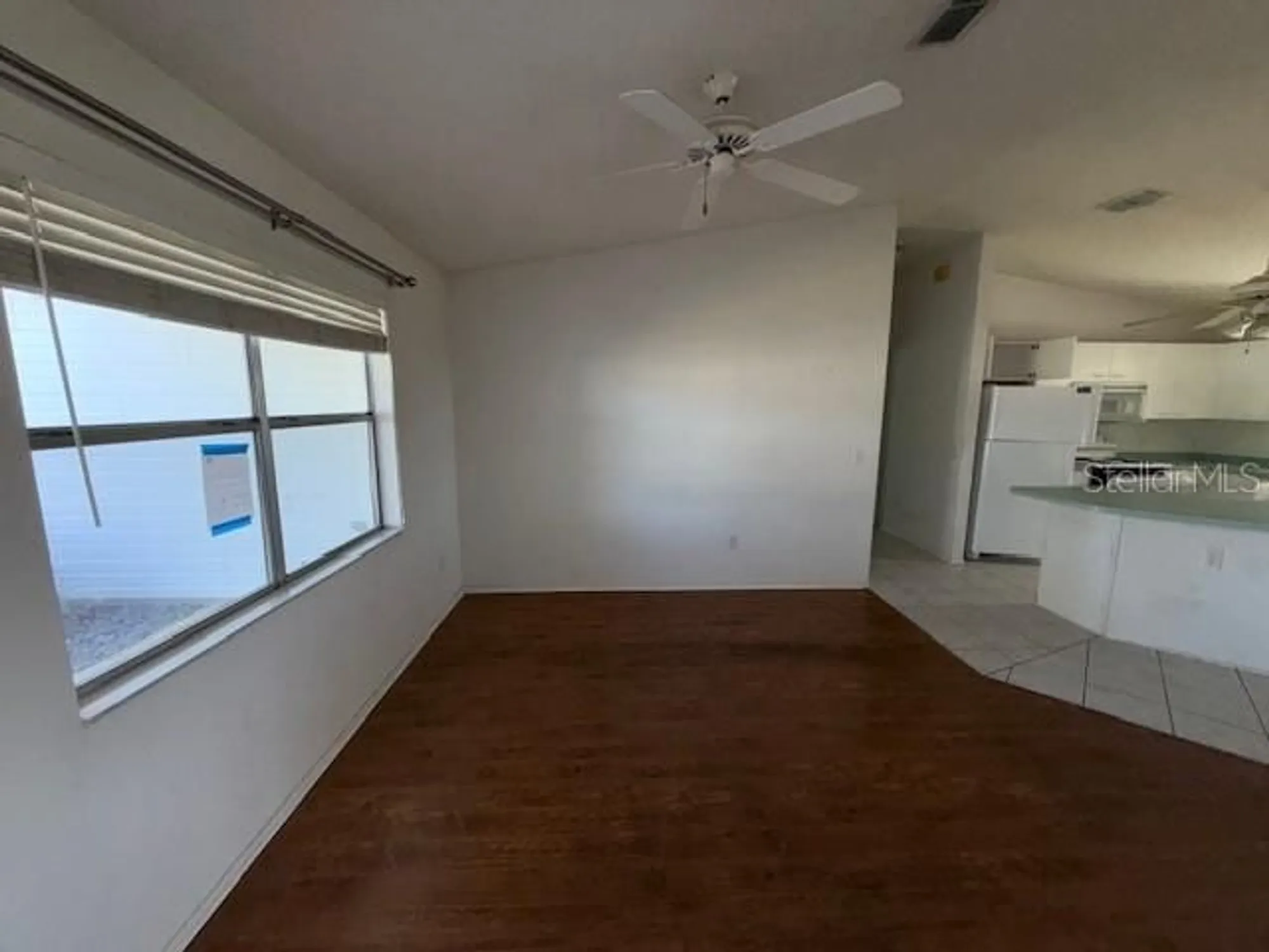 Property Slideshow image 3 of 18 | 438 san pedro dr, Lady Lake, FL, 32159