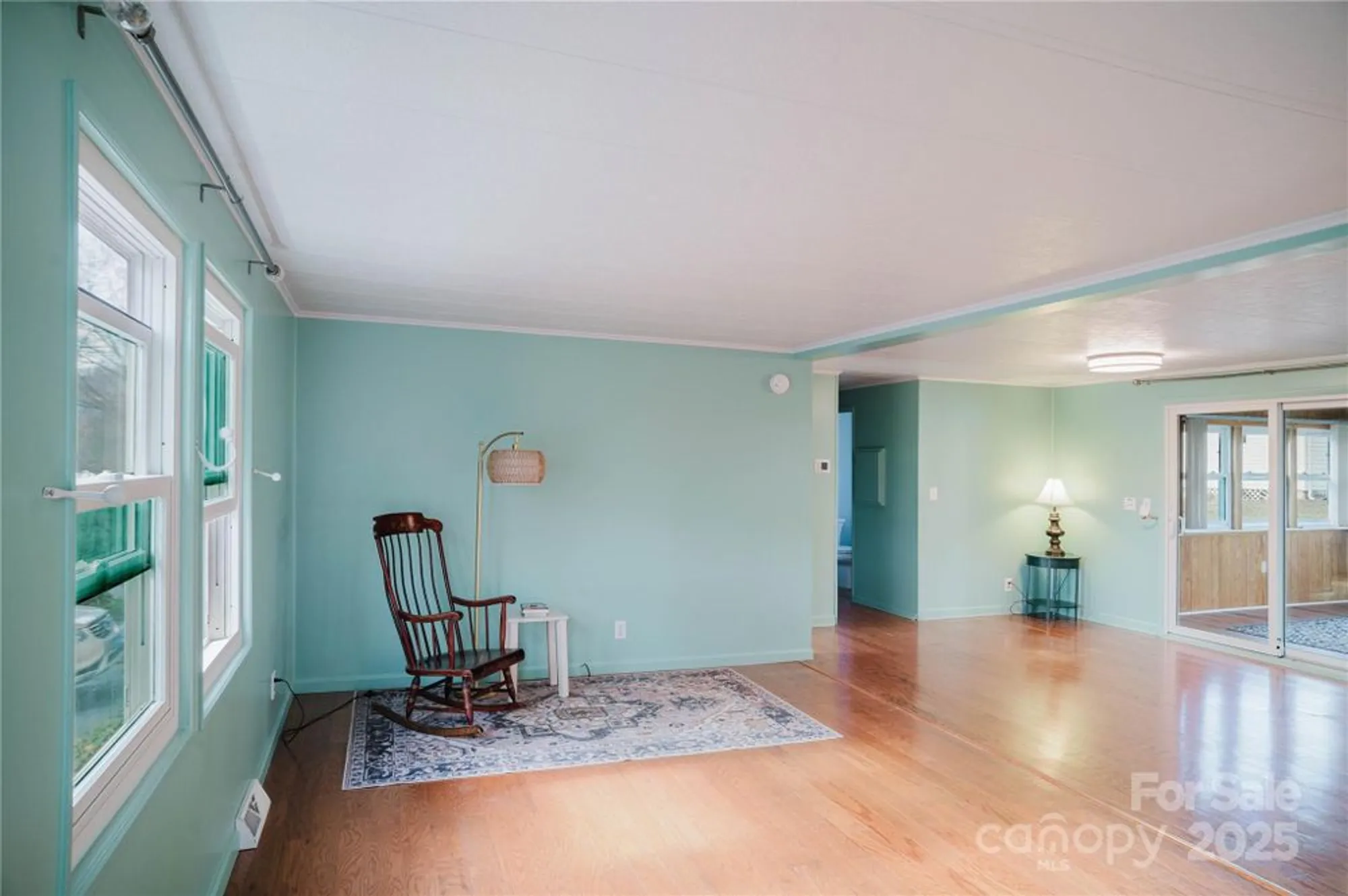Property Slideshow image 11 of 34 | 402 deerfield ct, Hendersonville, NC, 28792