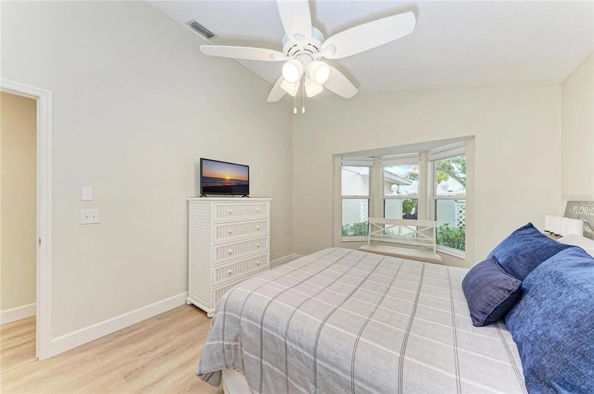 Property Slideshow image 30 of 78 | 729 brightside crescent dr 33, Venice, FL, 34293