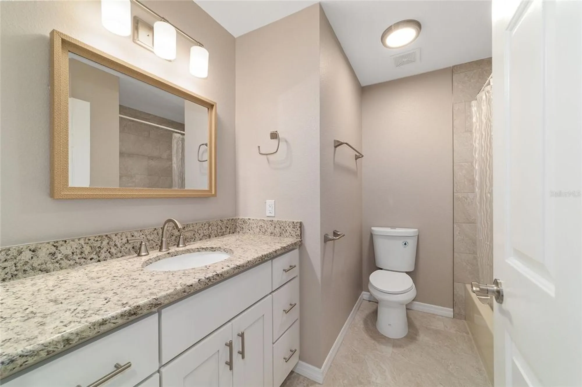 Property Slideshow image 18 of 30 | 8481 sw 61st terrace rd, Ocala, FL, 34476