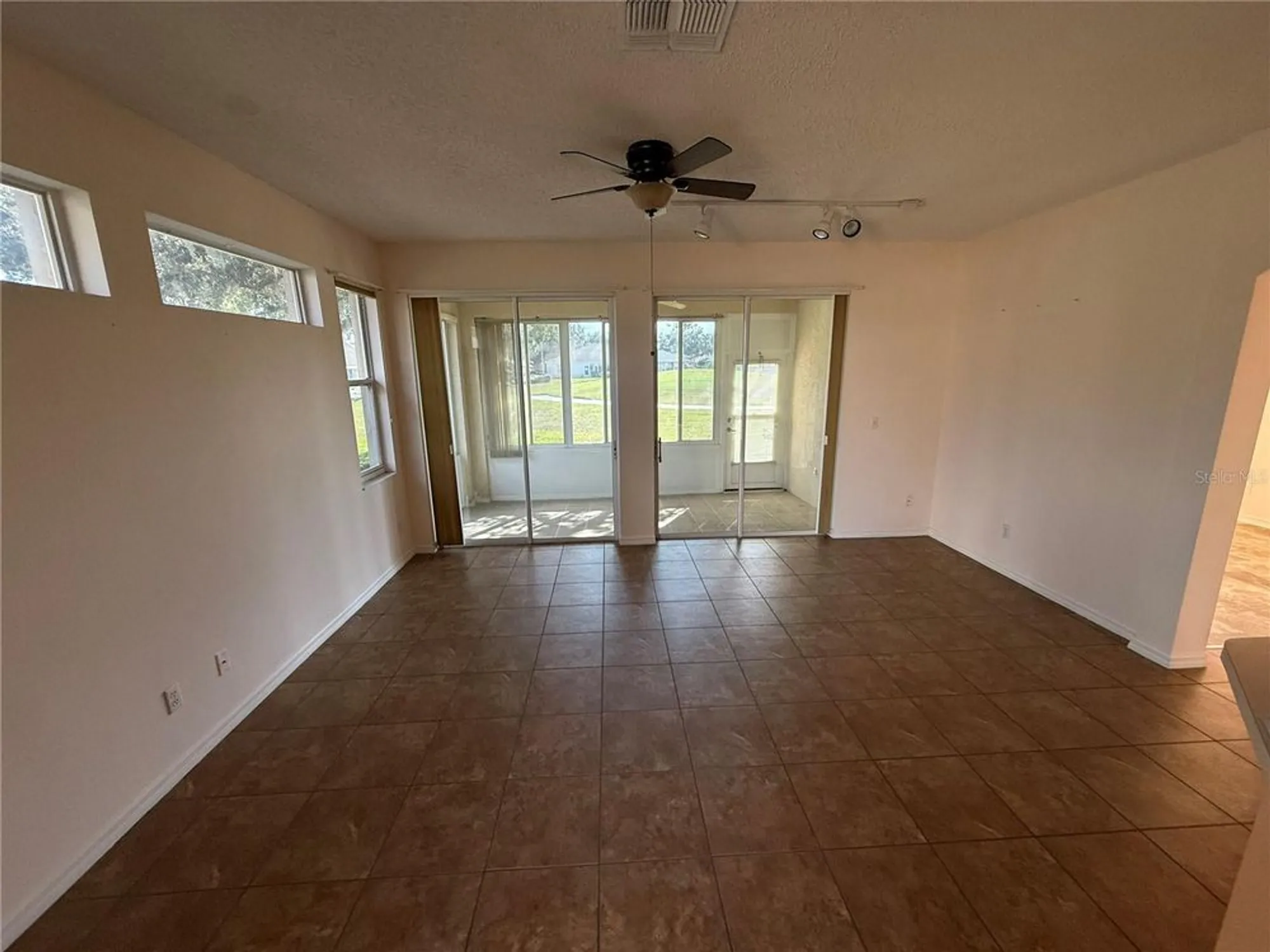 Property Slideshow image 8 of 23 | 2110 acadia greens dr # 61, Sun City Center, FL, 33573