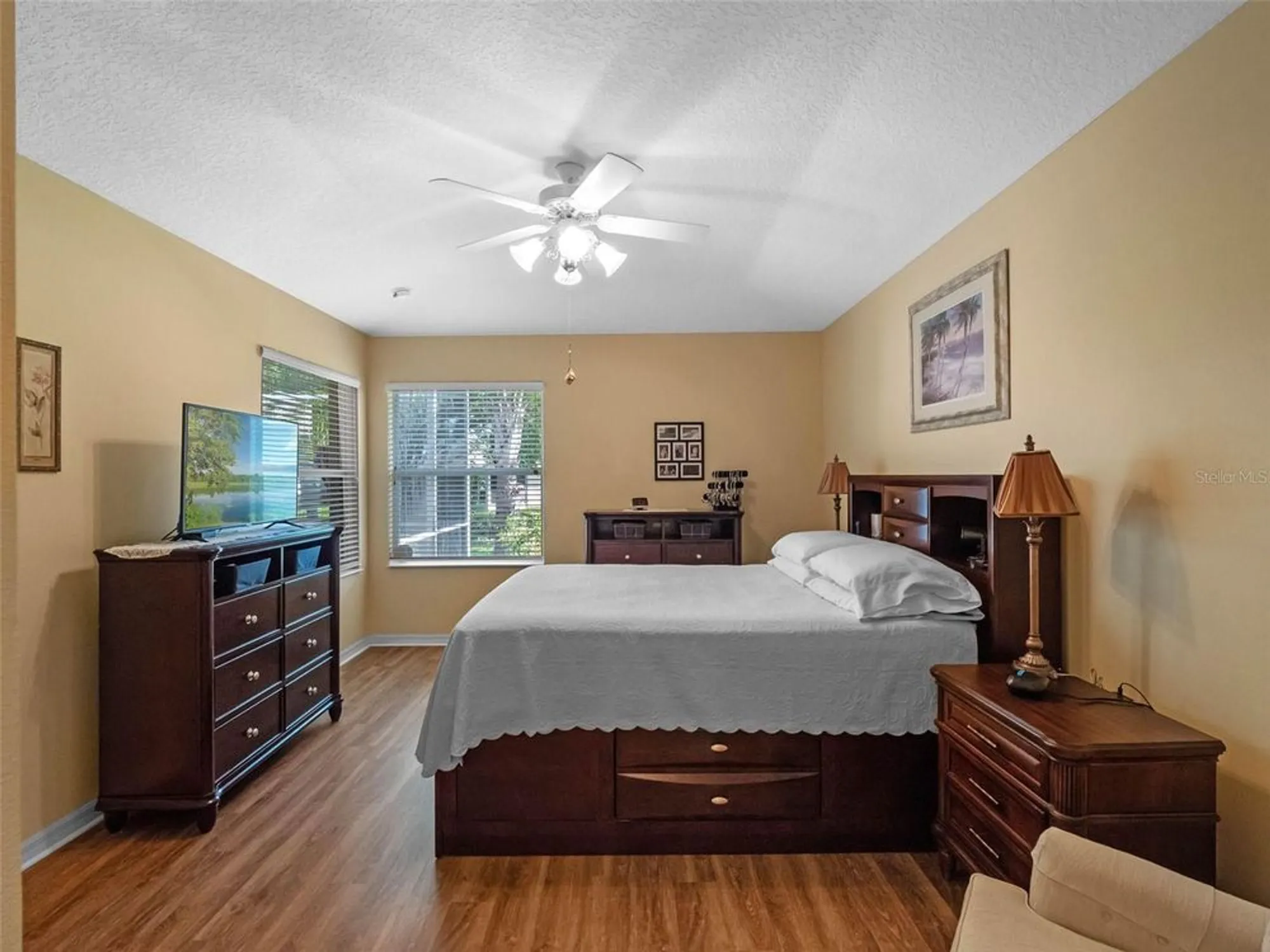 Property Slideshow image 20 of 65 | 20504 queen alexandra dr, Leesburg, FL, 34748