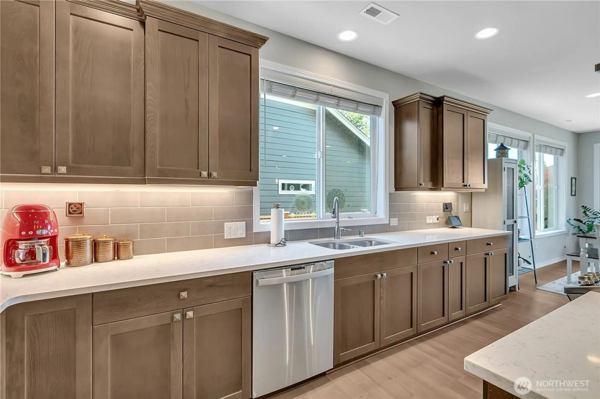 Property Slideshow image 5 of 32 | 18220 147th st, Bonney Lake, WA, 98391