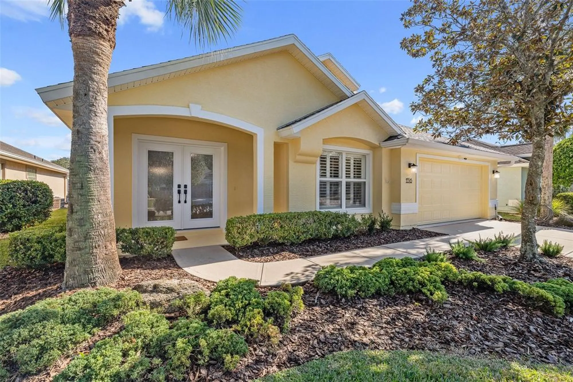 Property Slideshow image 1 of 66 | 1356 sunningdale ln, Ormond Beach, FL, 32174