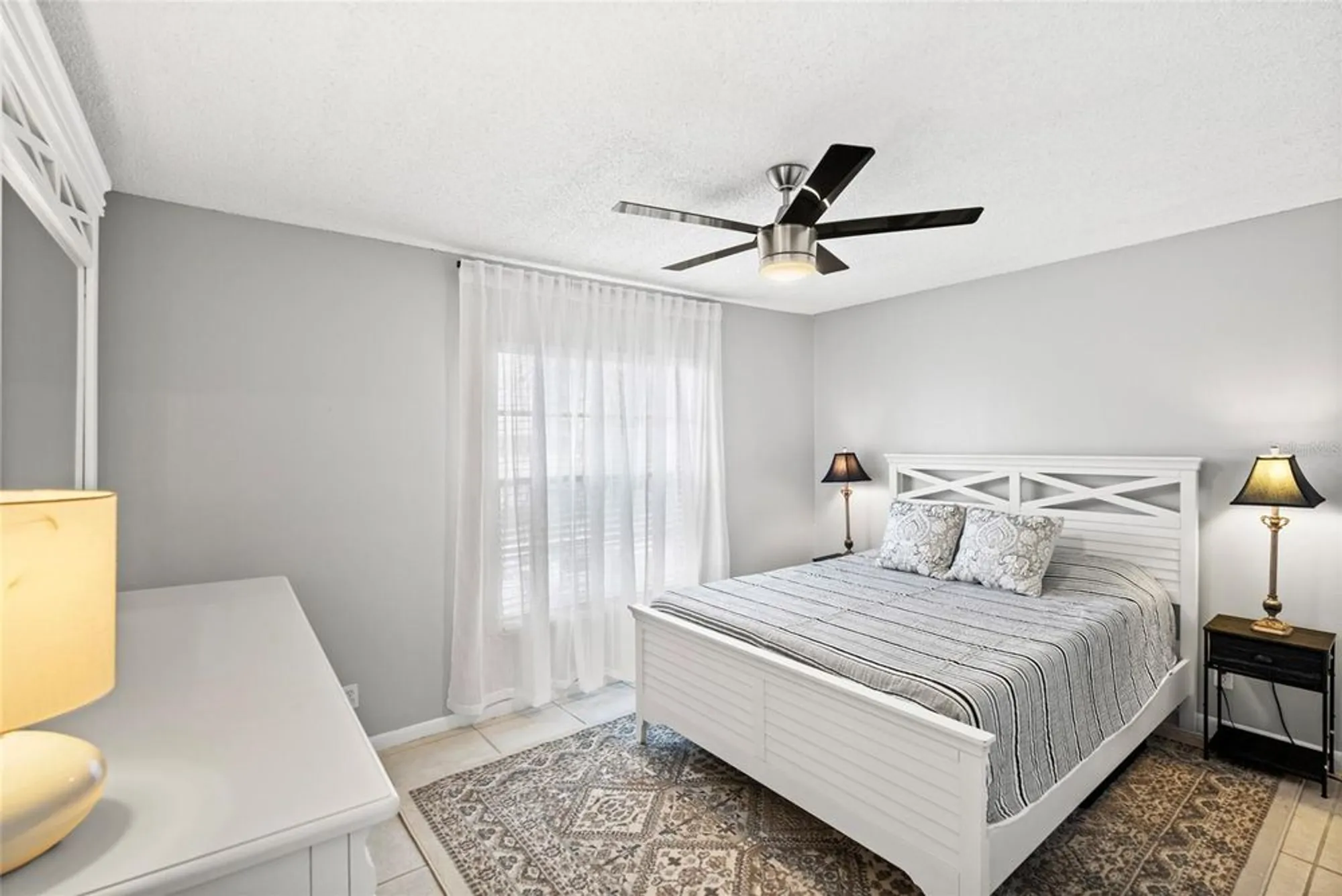Property Slideshow image 38 of 52 | 6140 sun blvd unit 7, St Petersburg, FL, 33715