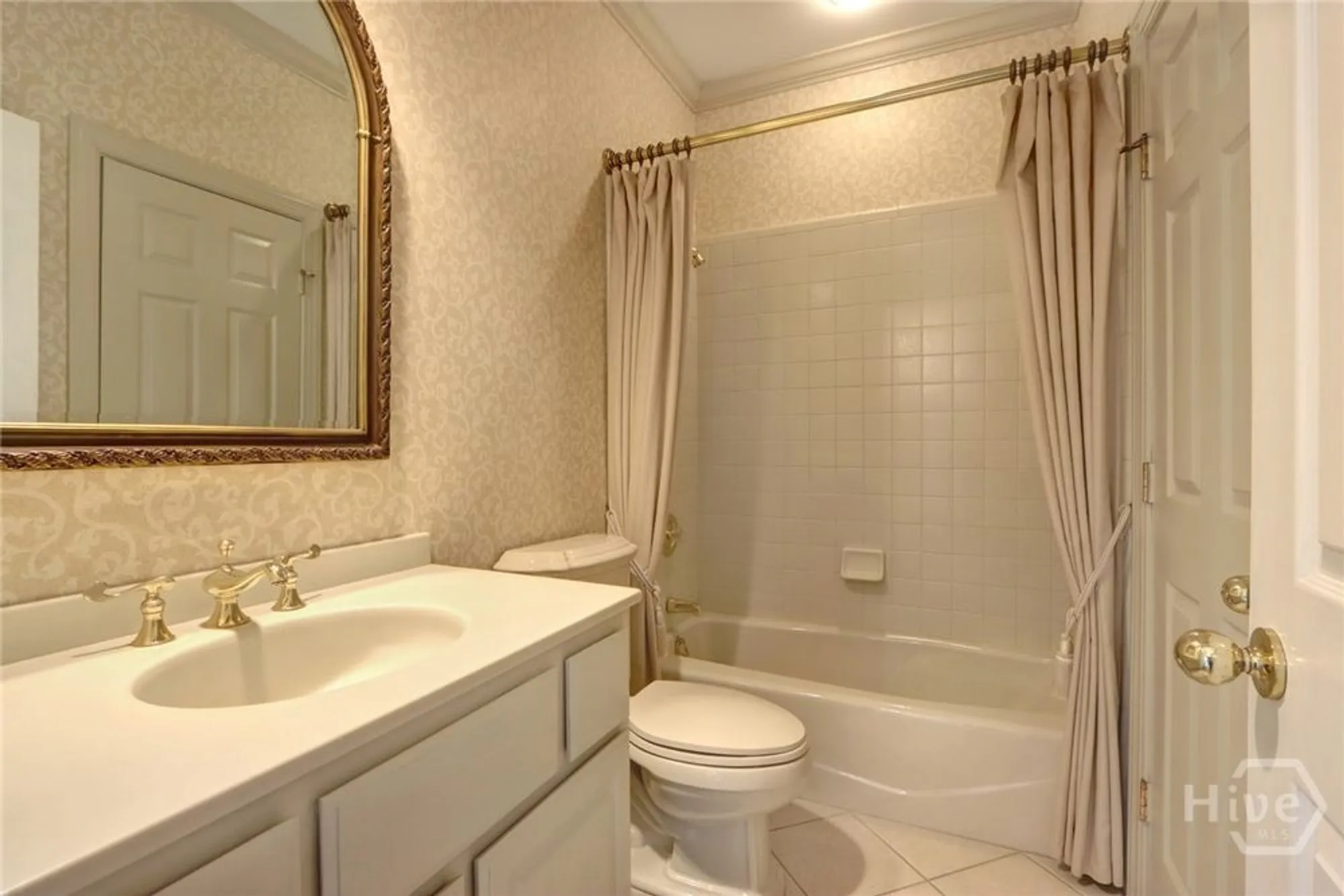 Property Slideshow image 26 of 45 | 2 breakfast ct, Savannah, GA, 31411