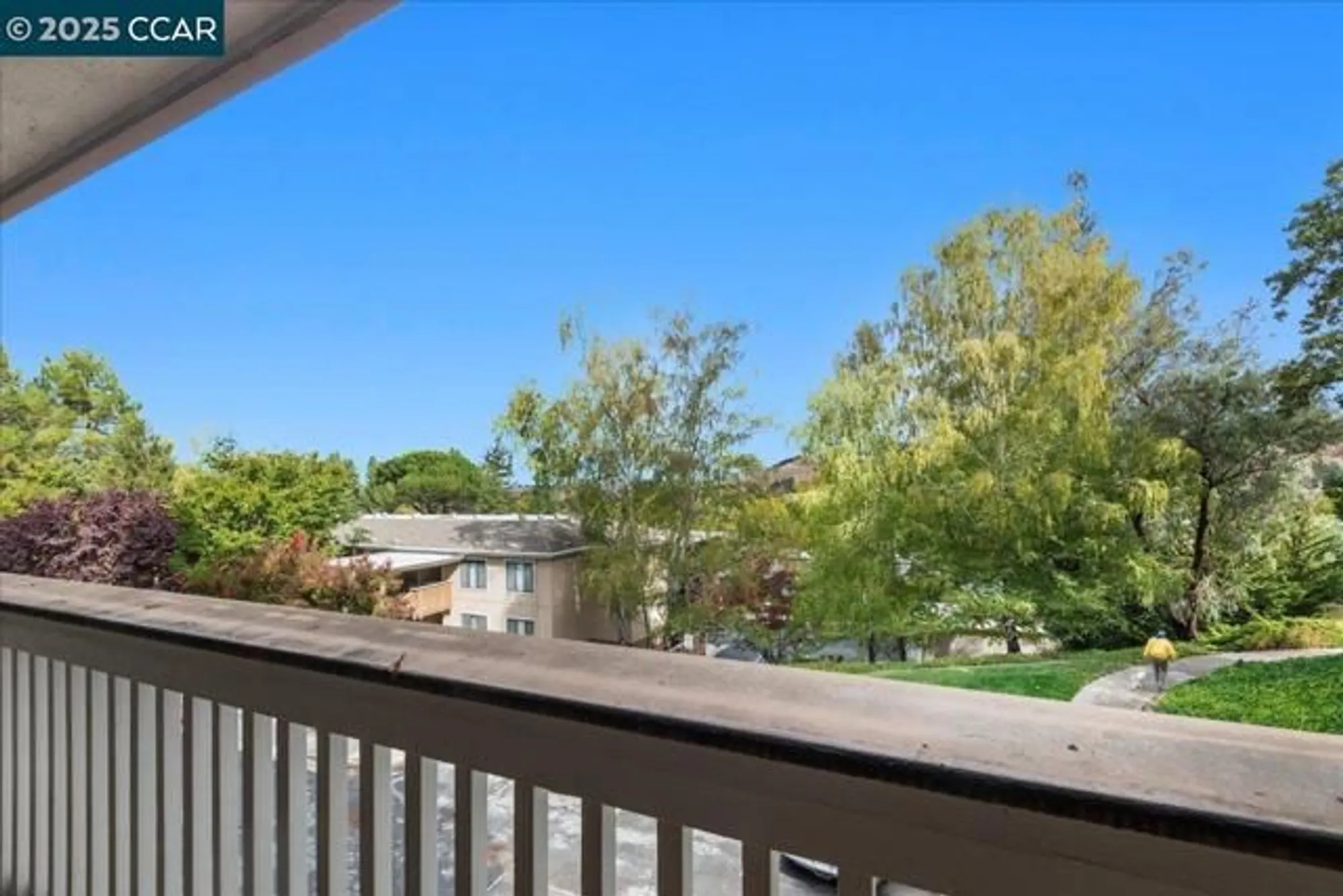 Property Slideshow image 35 of 60 | 1317 canyonwood ct 4, Walnut Creek, CA, 94595