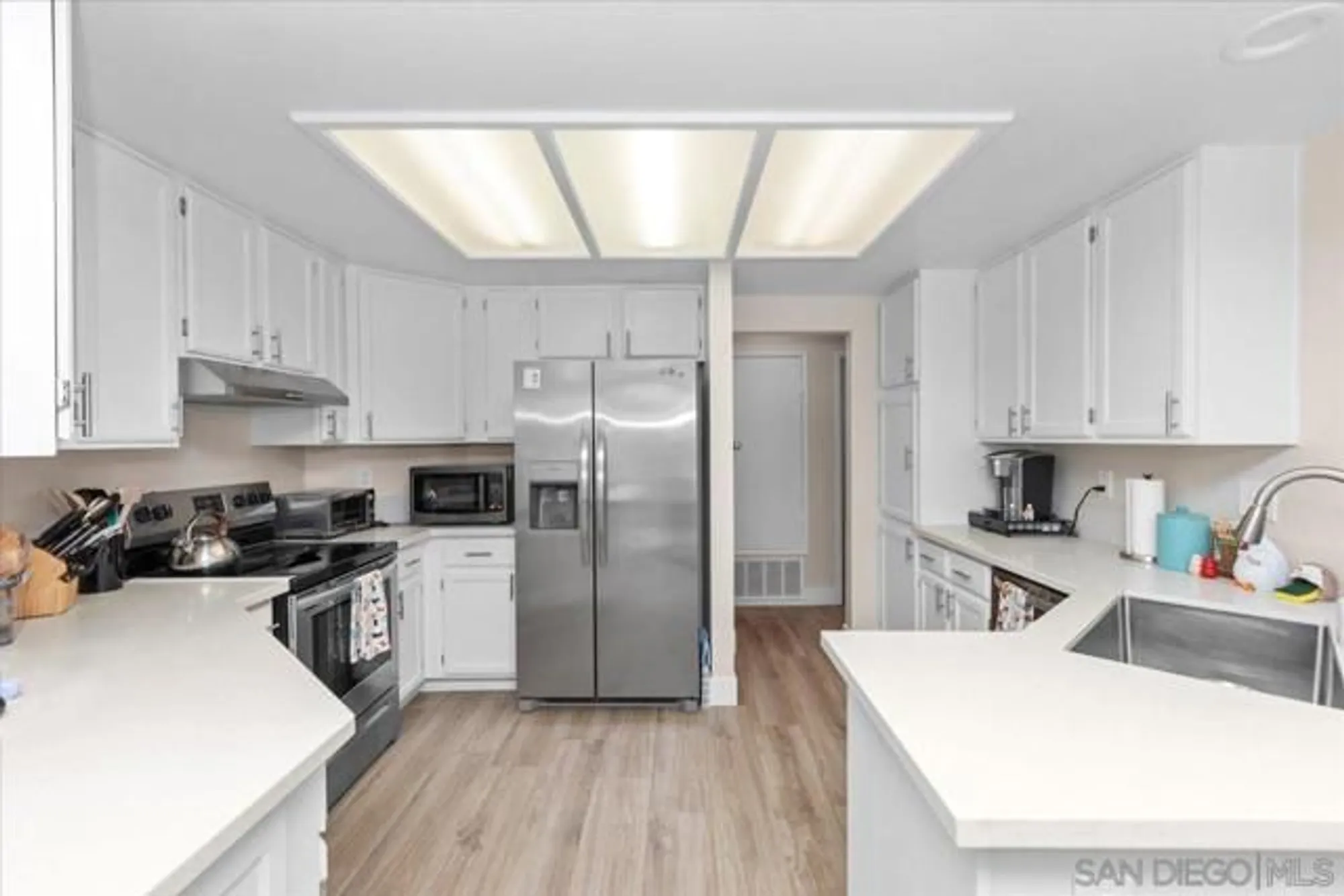 Property Slideshow image 20 of 45 | 1299 via apuesto, San Marcos, CA, 92078