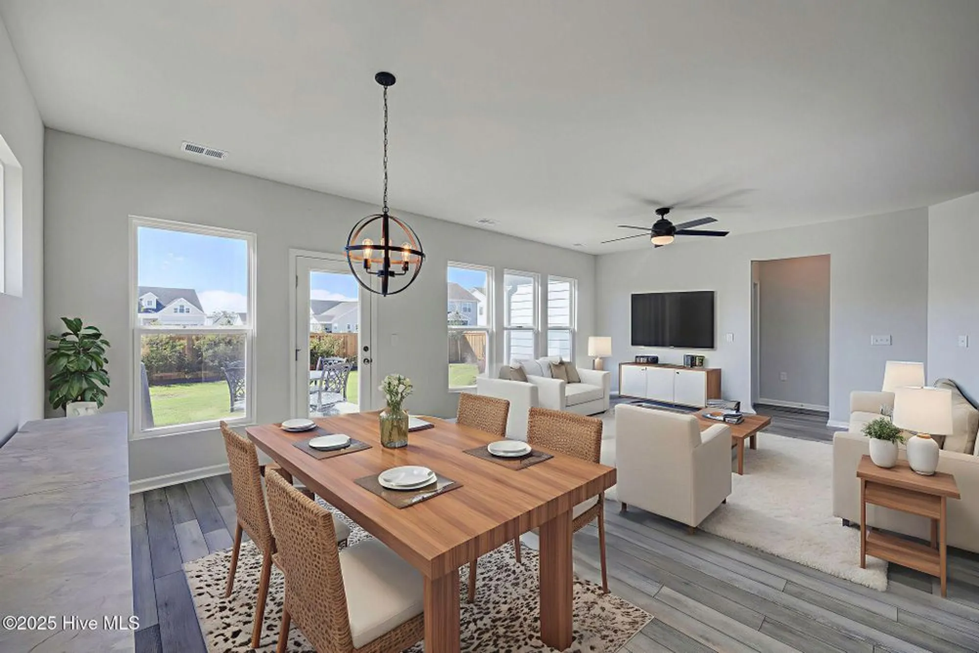 Property Slideshow image 12 of 39 | 1369 trisail ter, Wilmington, NC, 28412