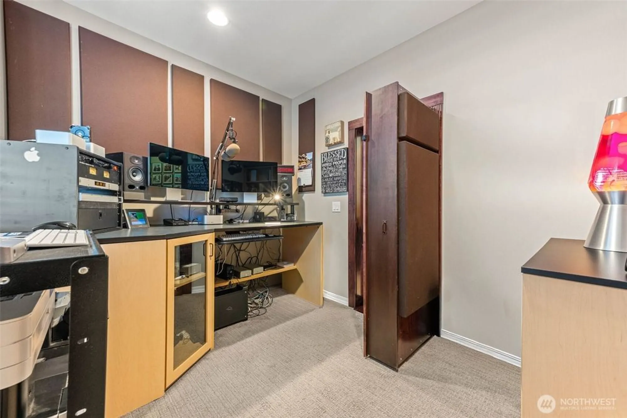 Property Slideshow image 18 of 39 | 17922 151st st, Bonney Lake, WA, 98391