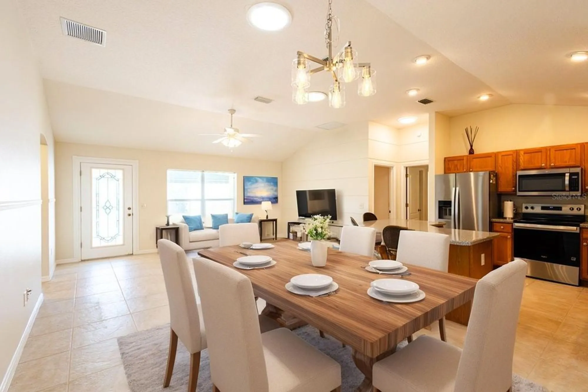 Property Slideshow image 6 of 30 | 3049 glenwood pl, The Villages, FL, 32162