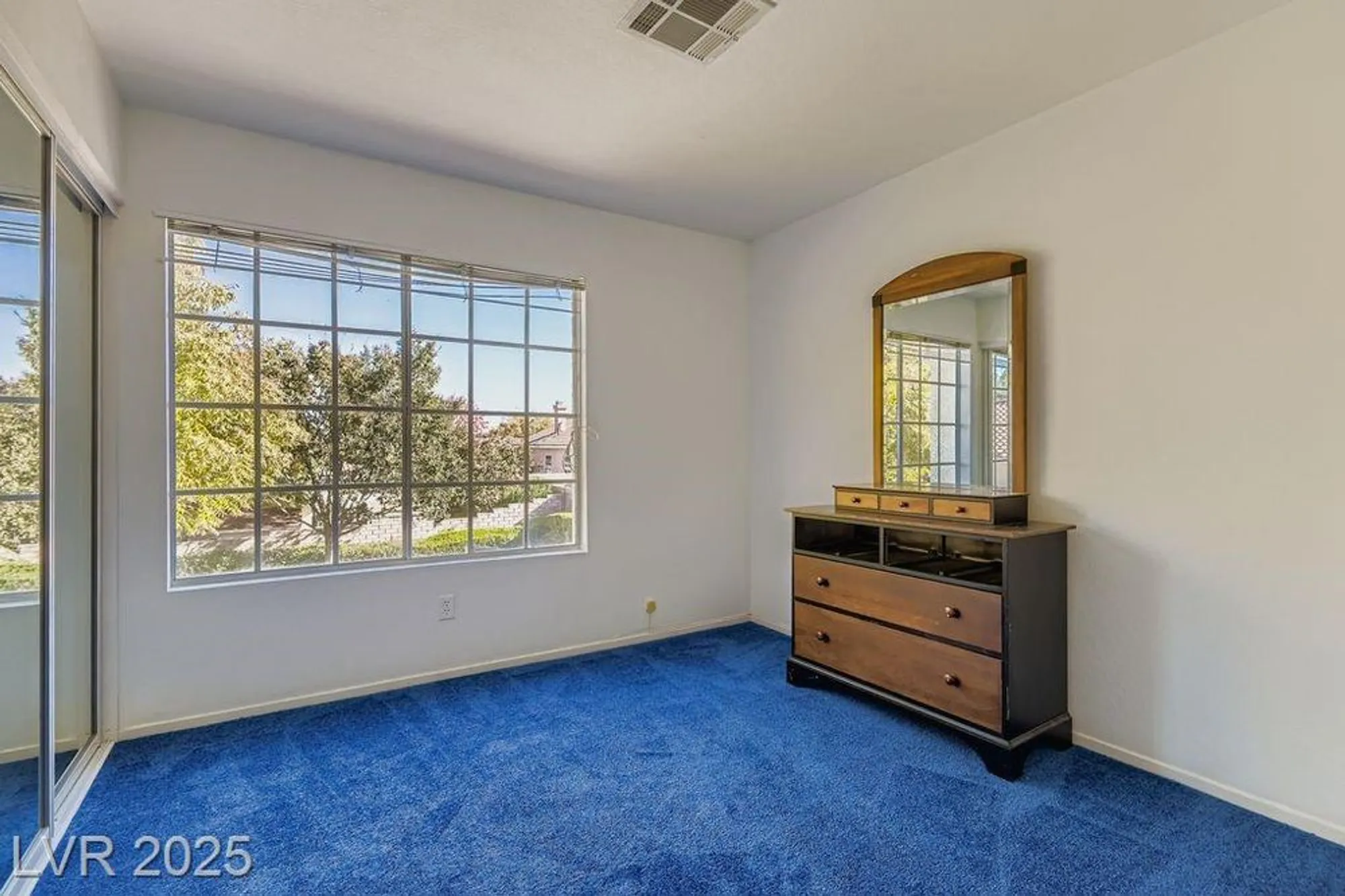 Property Slideshow image 21 of 32 | 4861 alido dr, Las Vegas, NV, 89147