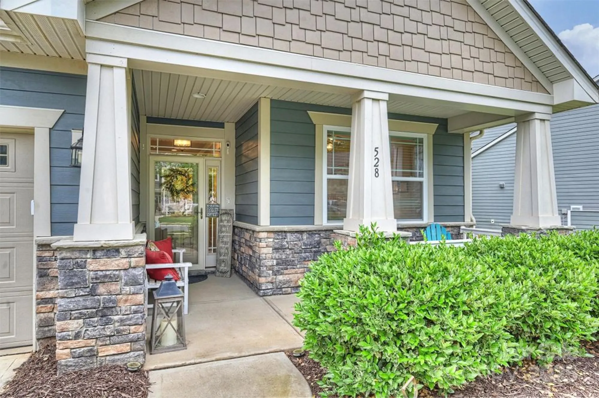 Property Slideshow image 4 of 47 | 528 sandbar pt, Clover, SC, 29710