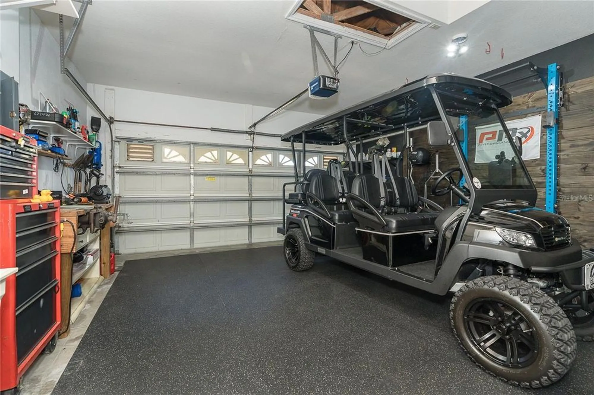 Property Slideshow image 23 of 28 | 320 langholm dr, Venice, FL, 34293