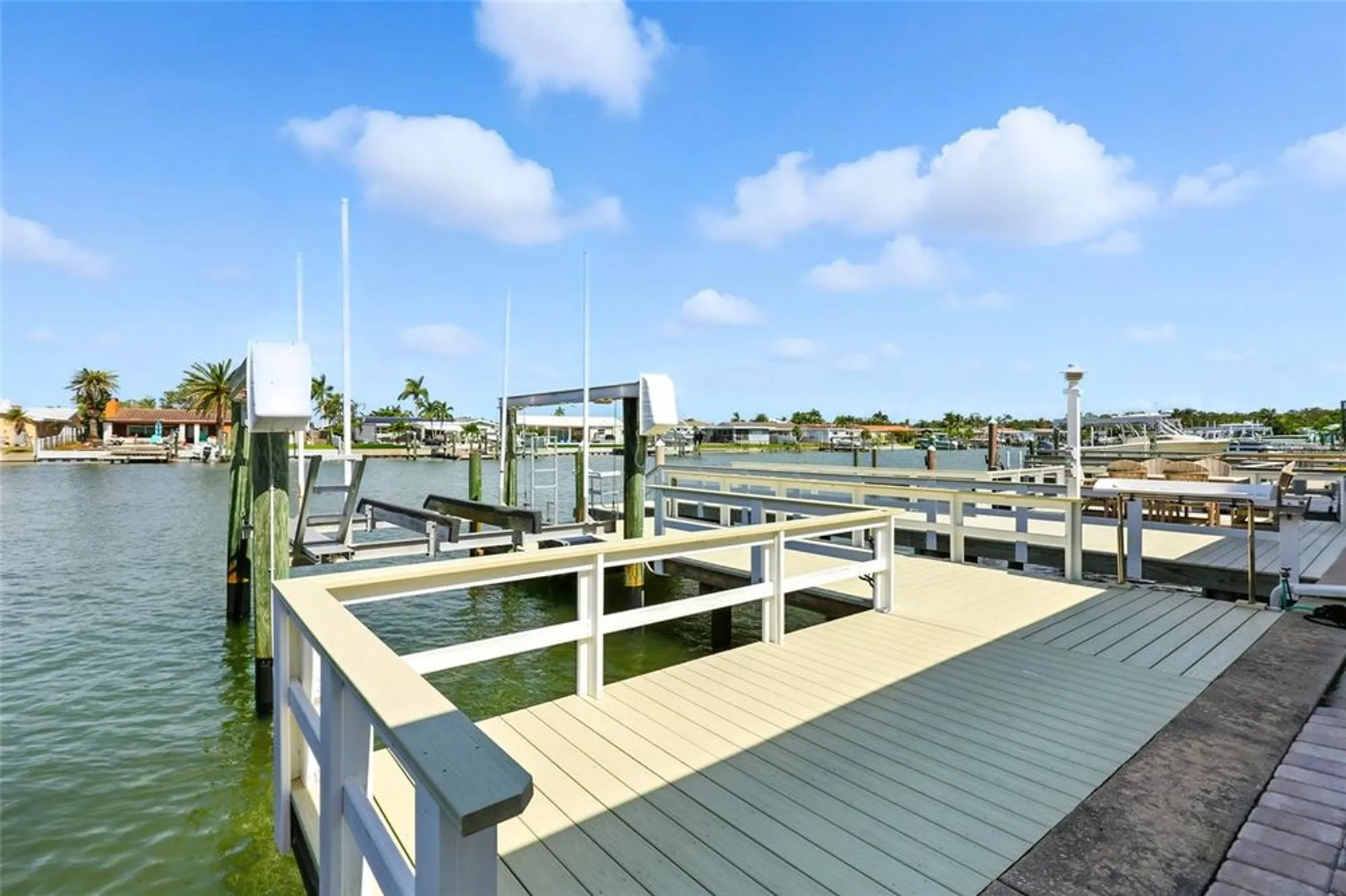 Property Slideshow image 39 of 70 | 545 boca ciega point blvd n, St Petersburg, FL, 33708