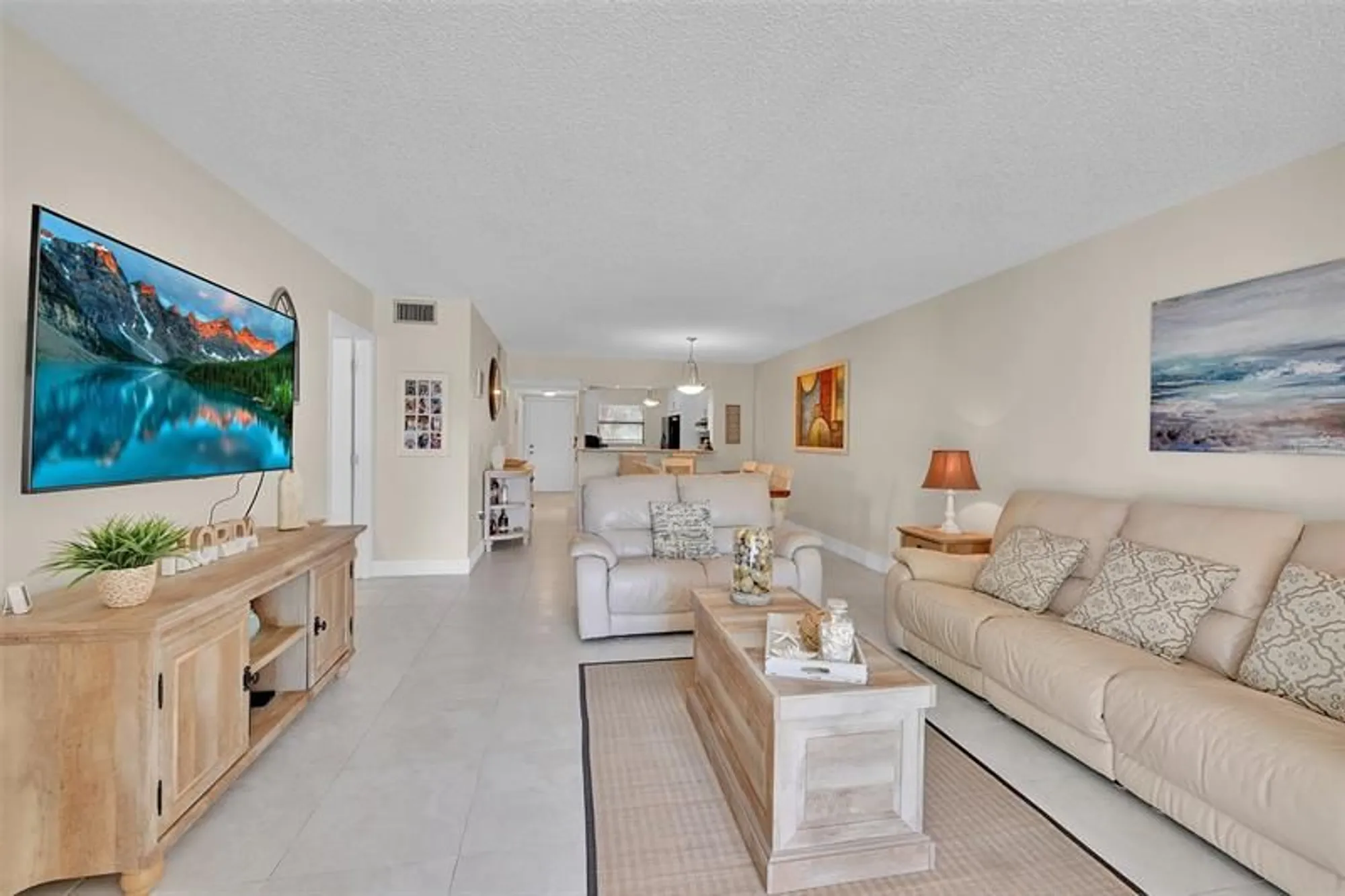 Property Slideshow image 26 of 73 | 3591 environ blvd a305, Lauderhill, FL, 33319