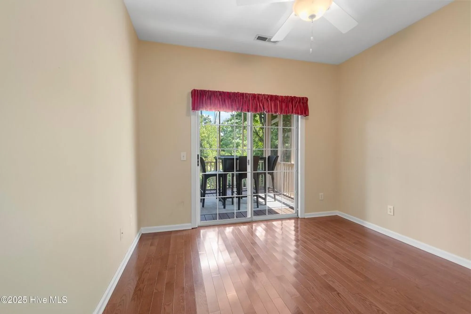 Property Slideshow image 30 of 43 | 4176 silverleaf dr, Southport, NC, 28461