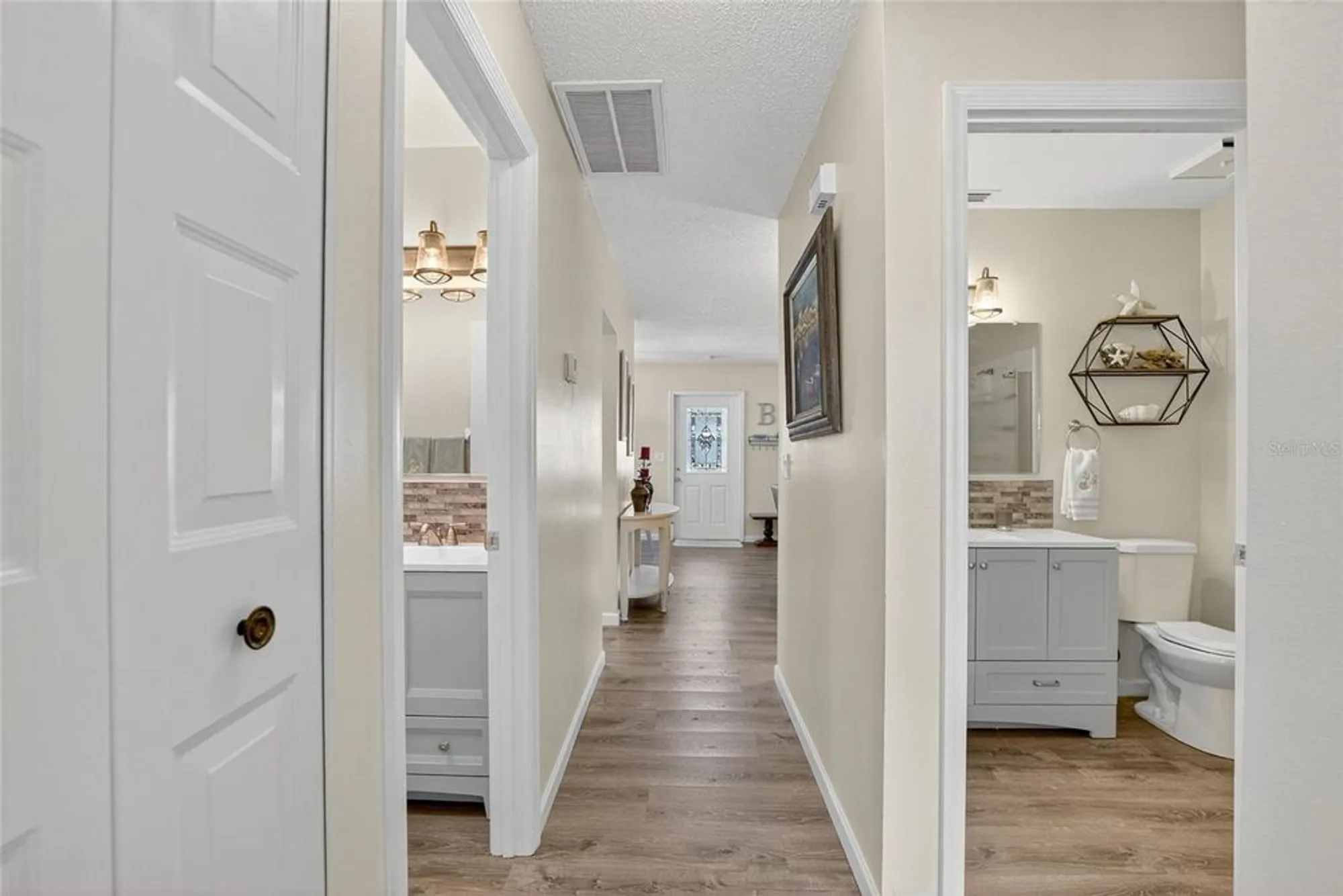 Property Slideshow image 19 of 62 | 2248 greenwich dr # 64, Sun City Center, FL, 33573