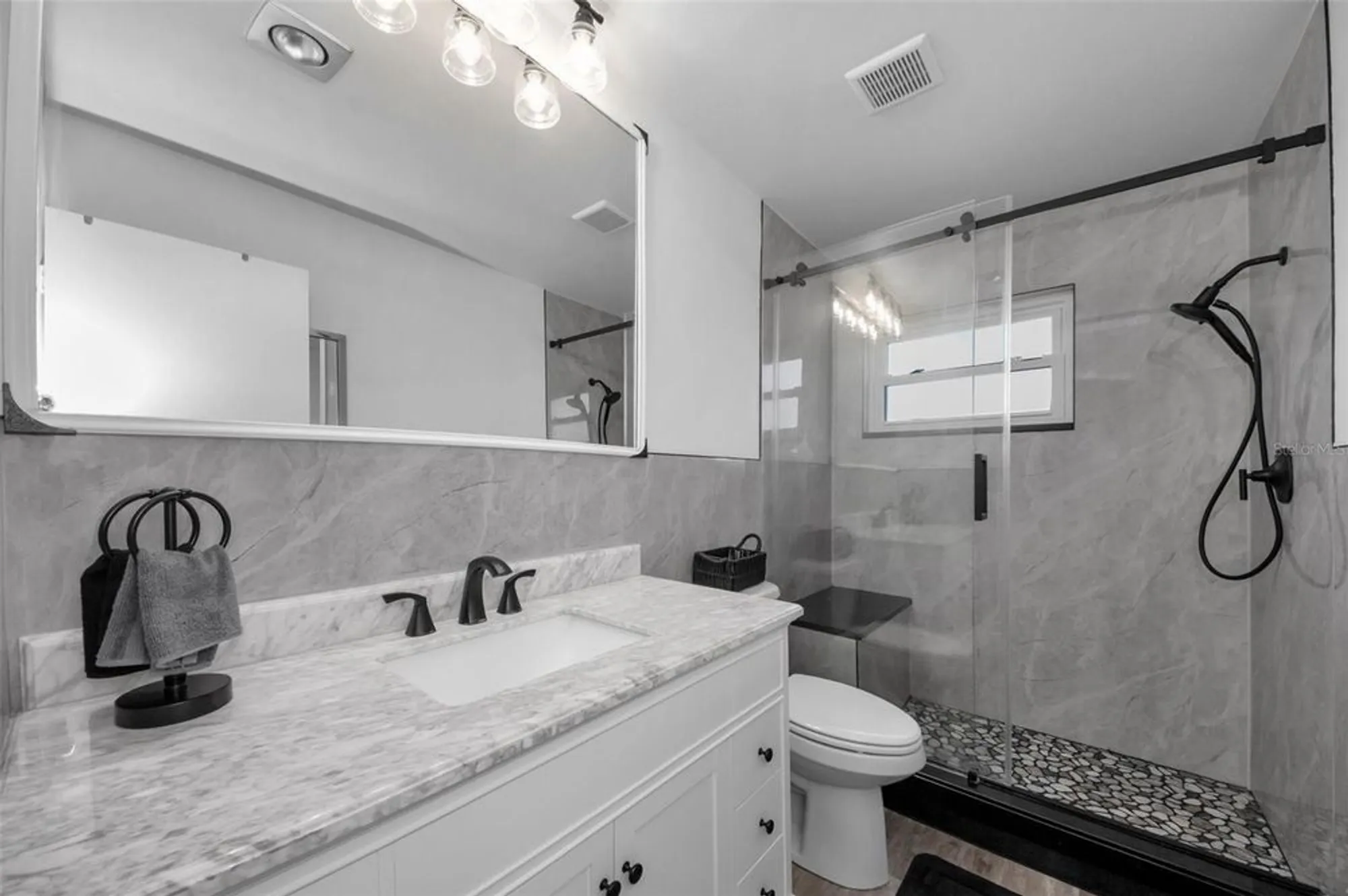 Property Slideshow image 19 of 58 | 2430 florentine way 44, Clearwater, FL, 33763