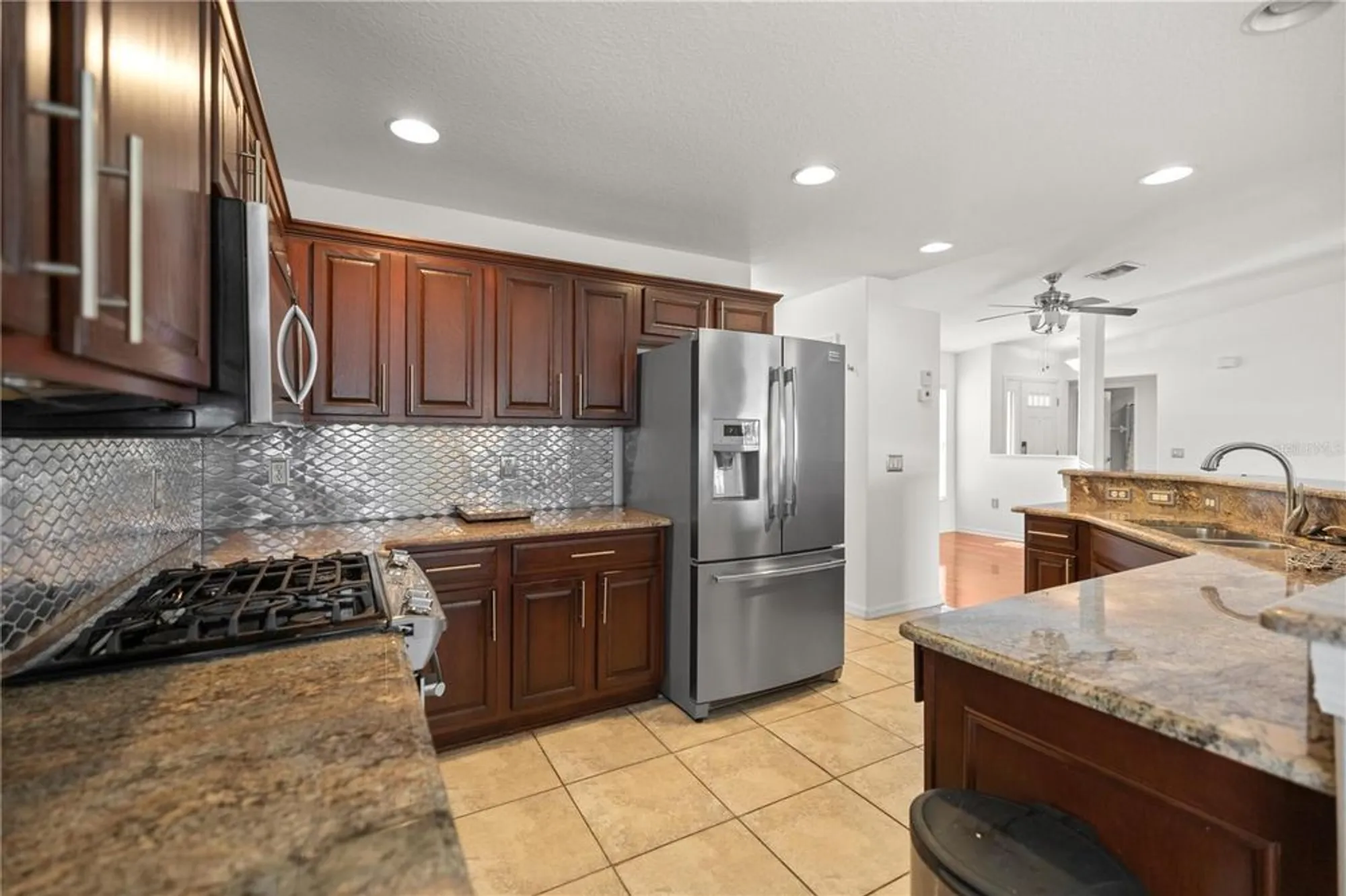 Property Slideshow image 13 of 33 | 15813 sw 16th avenue rd, Ocala, FL, 34473