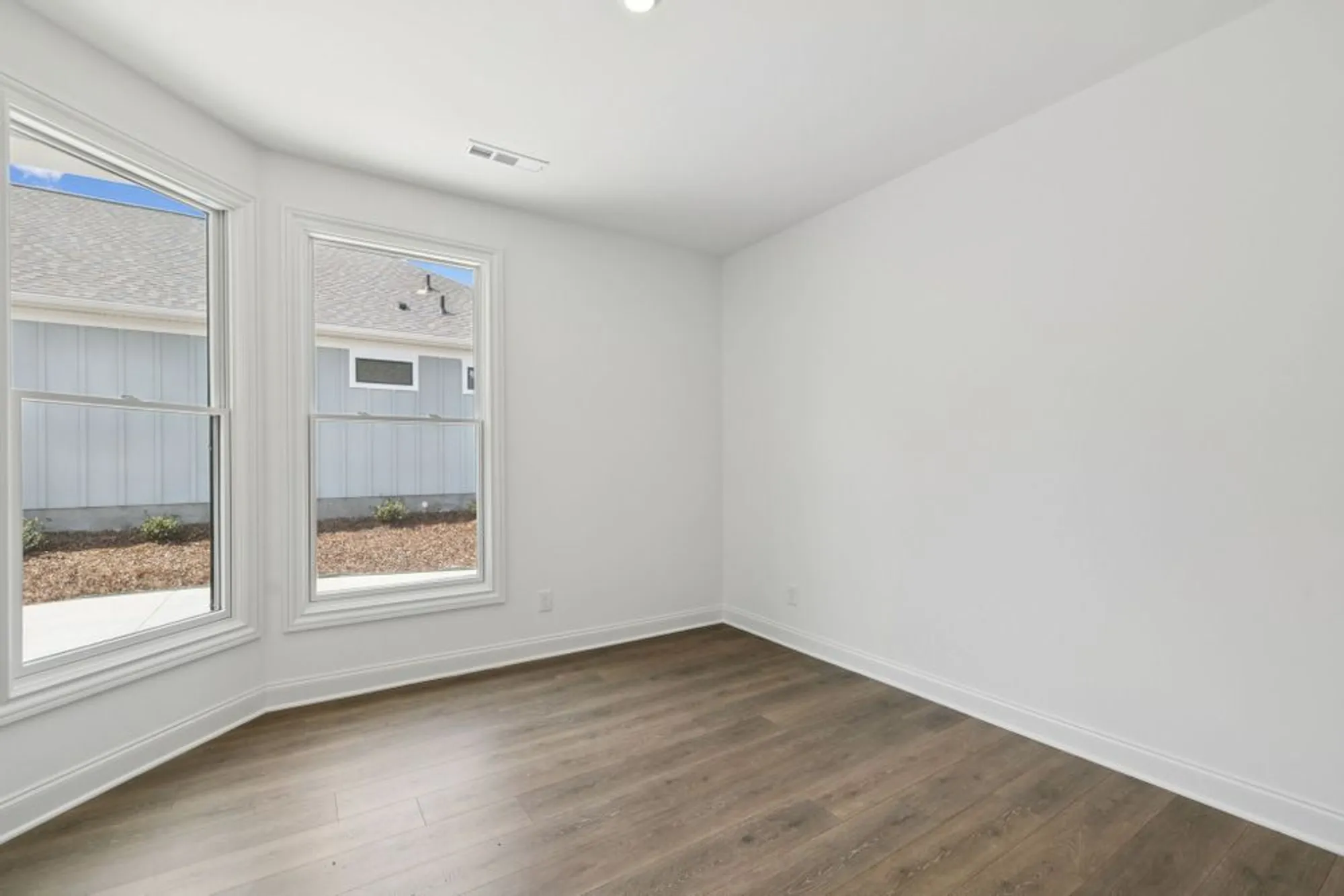 Property Slideshow image 43 of 64 | 512 restoration dr, Smyrna, TN, 37167