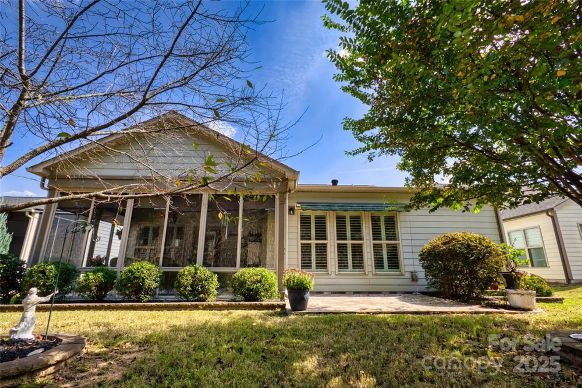 Property Slideshow image 35 of 48 | 353 harvest valley ln, Fort Mill, SC, 29715