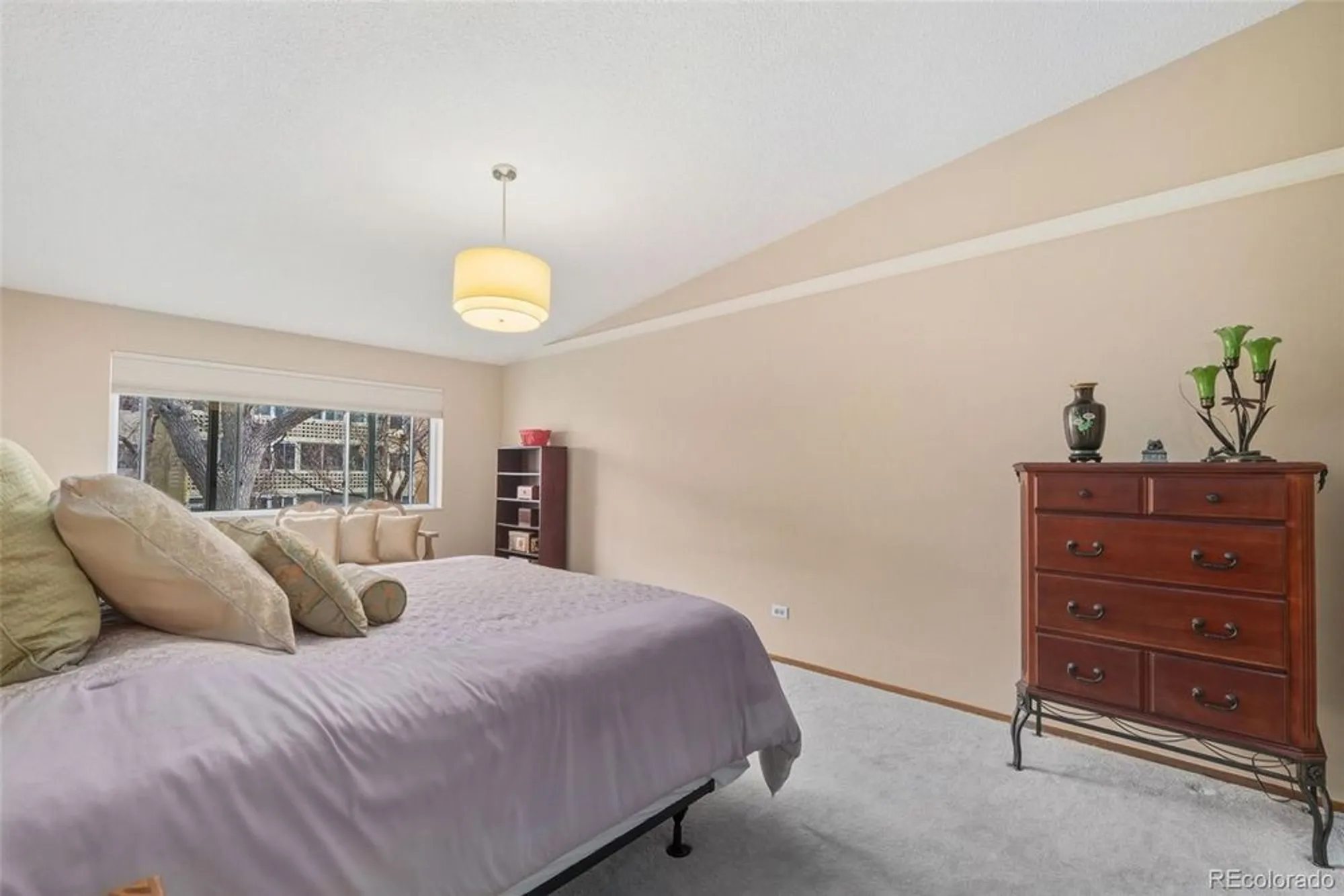 Property Slideshow image 10 of 31 | 710 s clinton st 6b, Denver, CO, 80247