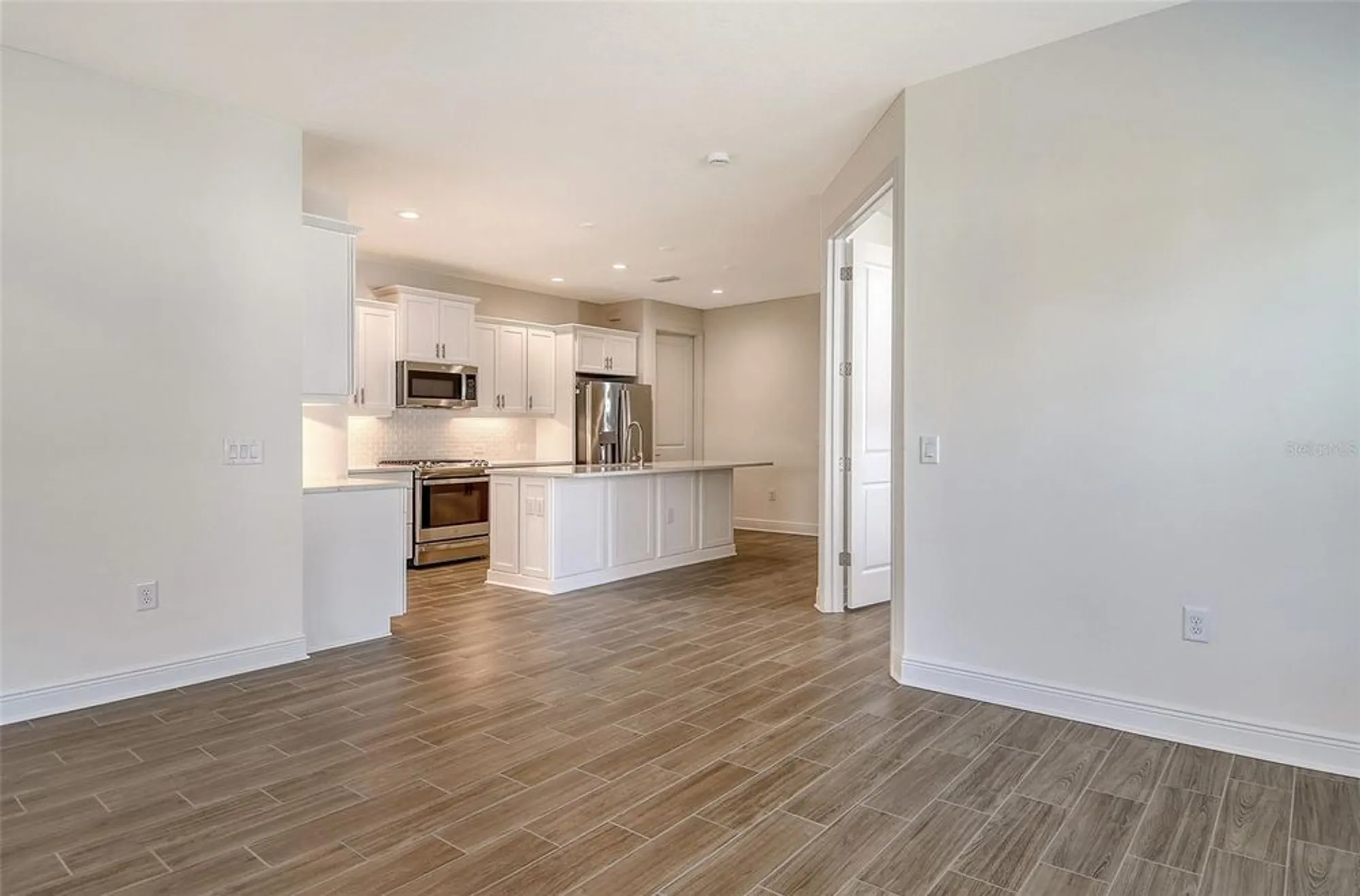 Property Slideshow image 16 of 41 | 12697 palatka dr, Venice, FL, 34293