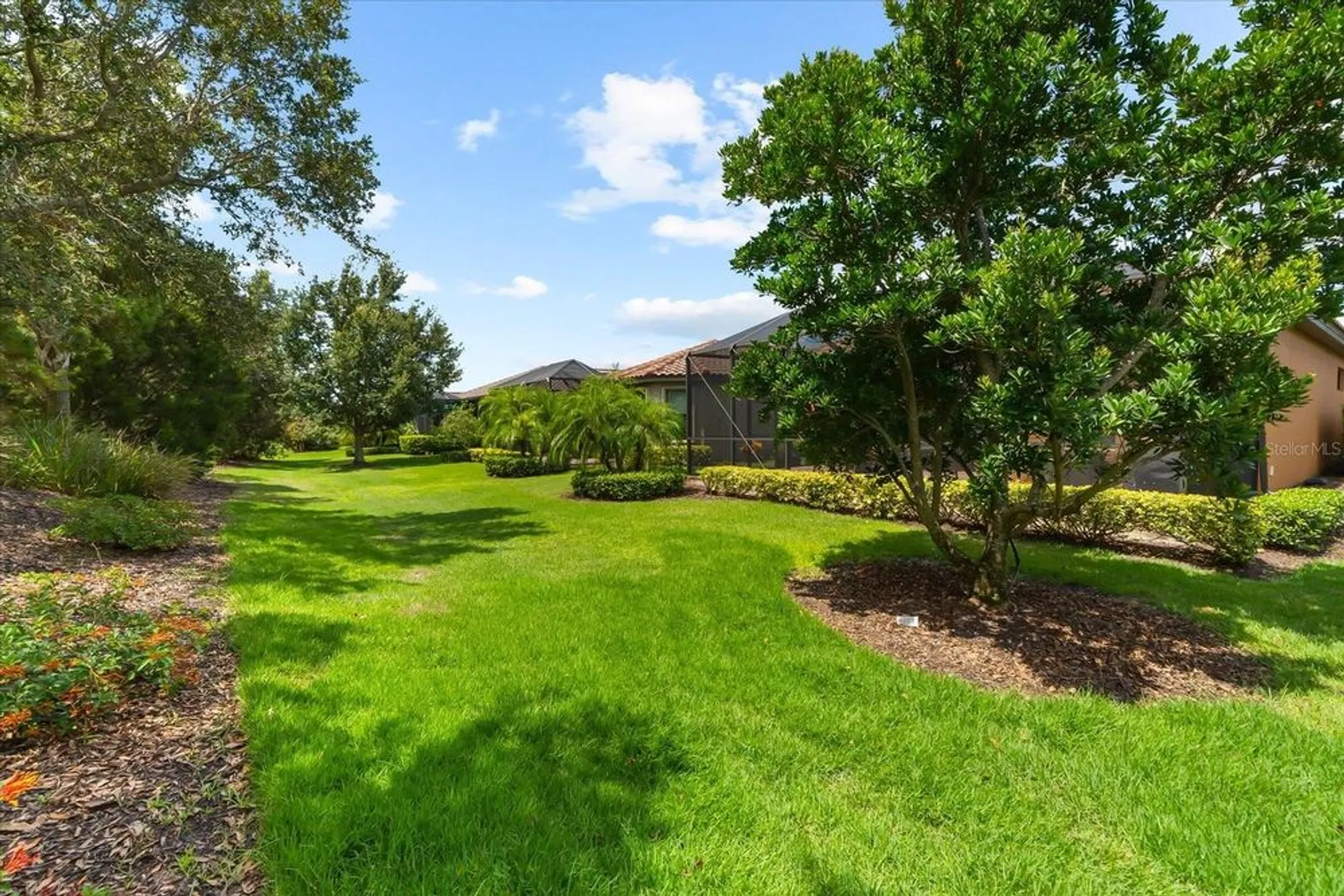 Property Slideshow image 40 of 74 | 5121 serata dr, Lakewood Ranch, FL, 34211