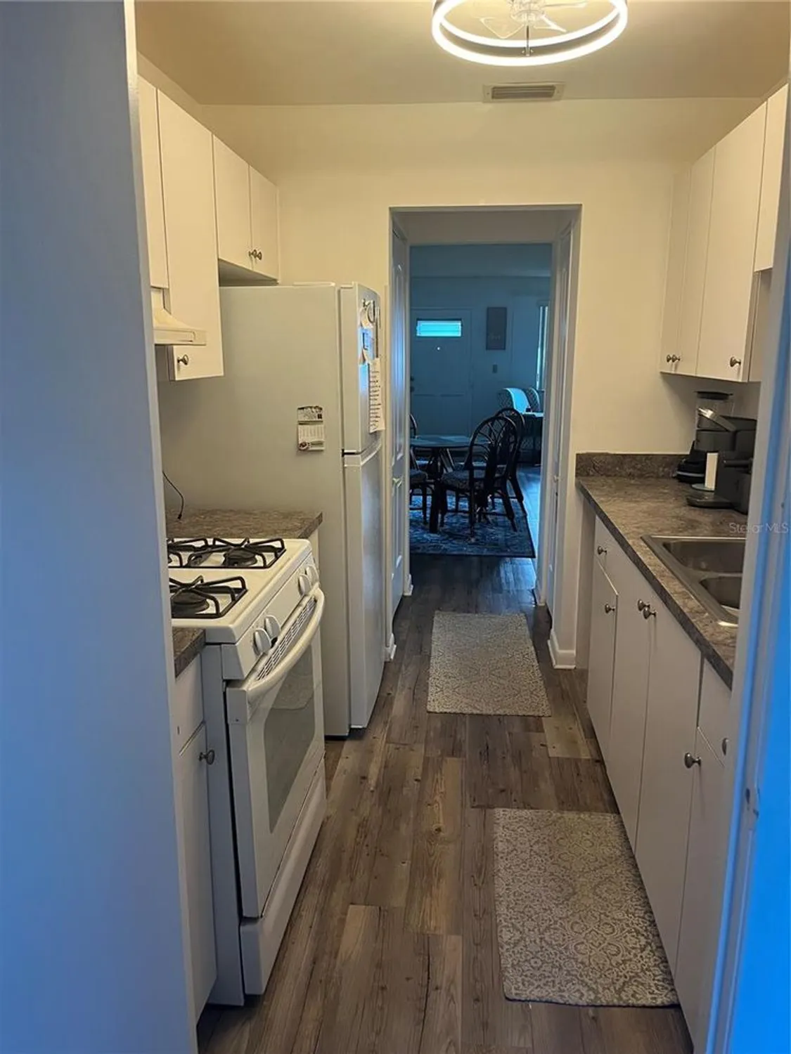 Property Slideshow image 2 of 8 | 5660 80th st n unit d101, St Petersburg, FL, 33709