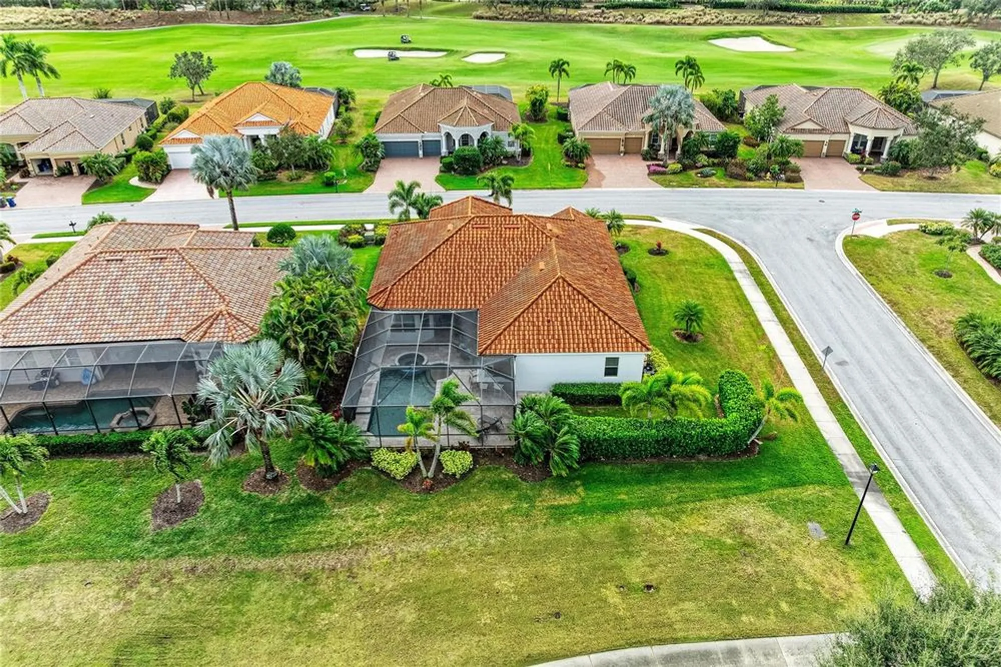 Property Slideshow image 68 of 93 | 8201 heritage grand pl, Bradenton, FL, 34212