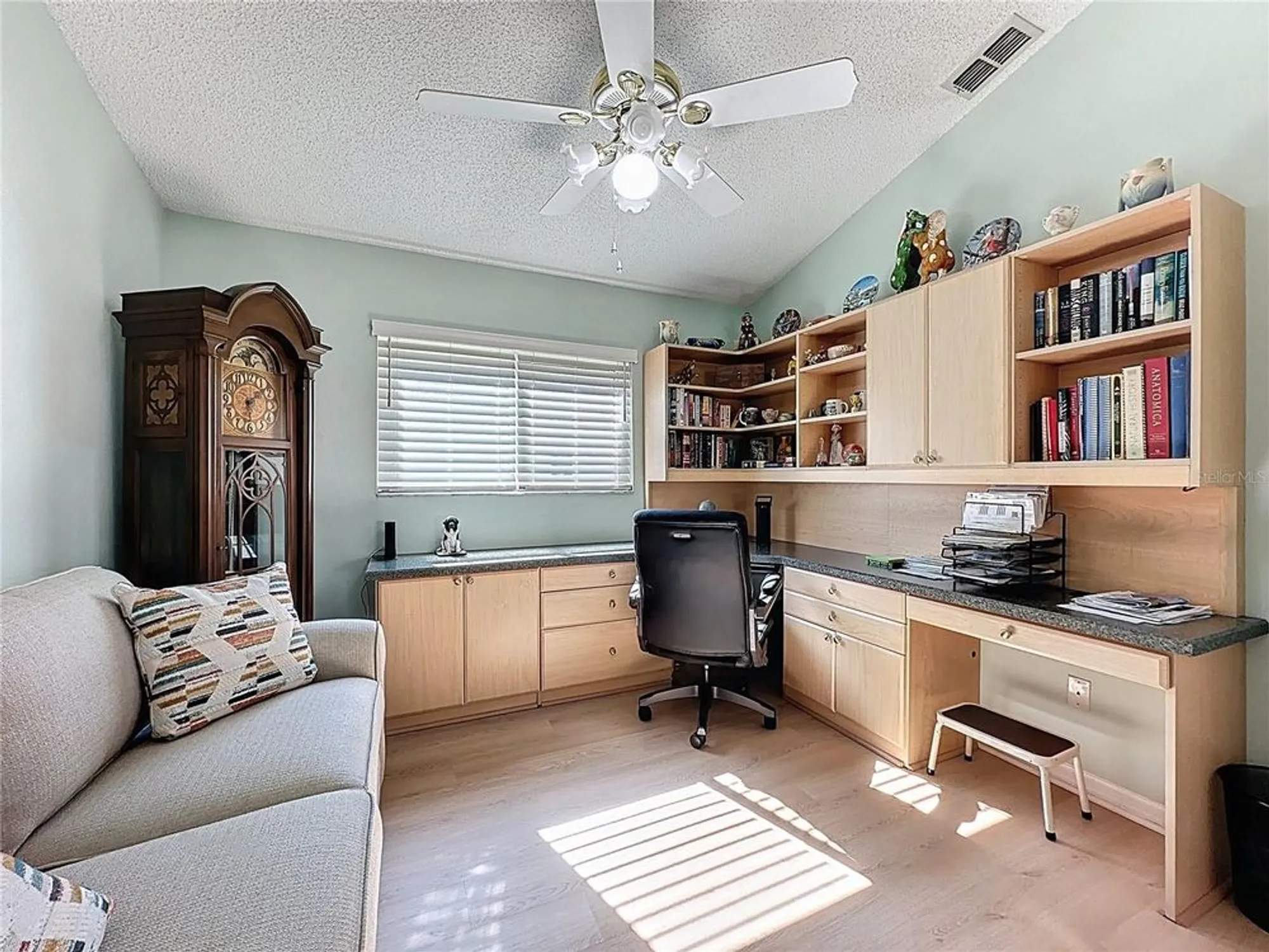 Property Slideshow image 13 of 78 | 3906 doune way, Clermont, FL, 34711