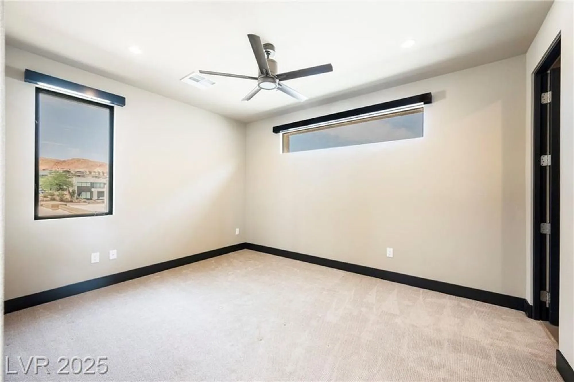 Property Slideshow image 60 of 93 | 20 falling canyon ct, Henderson, NV, 89011