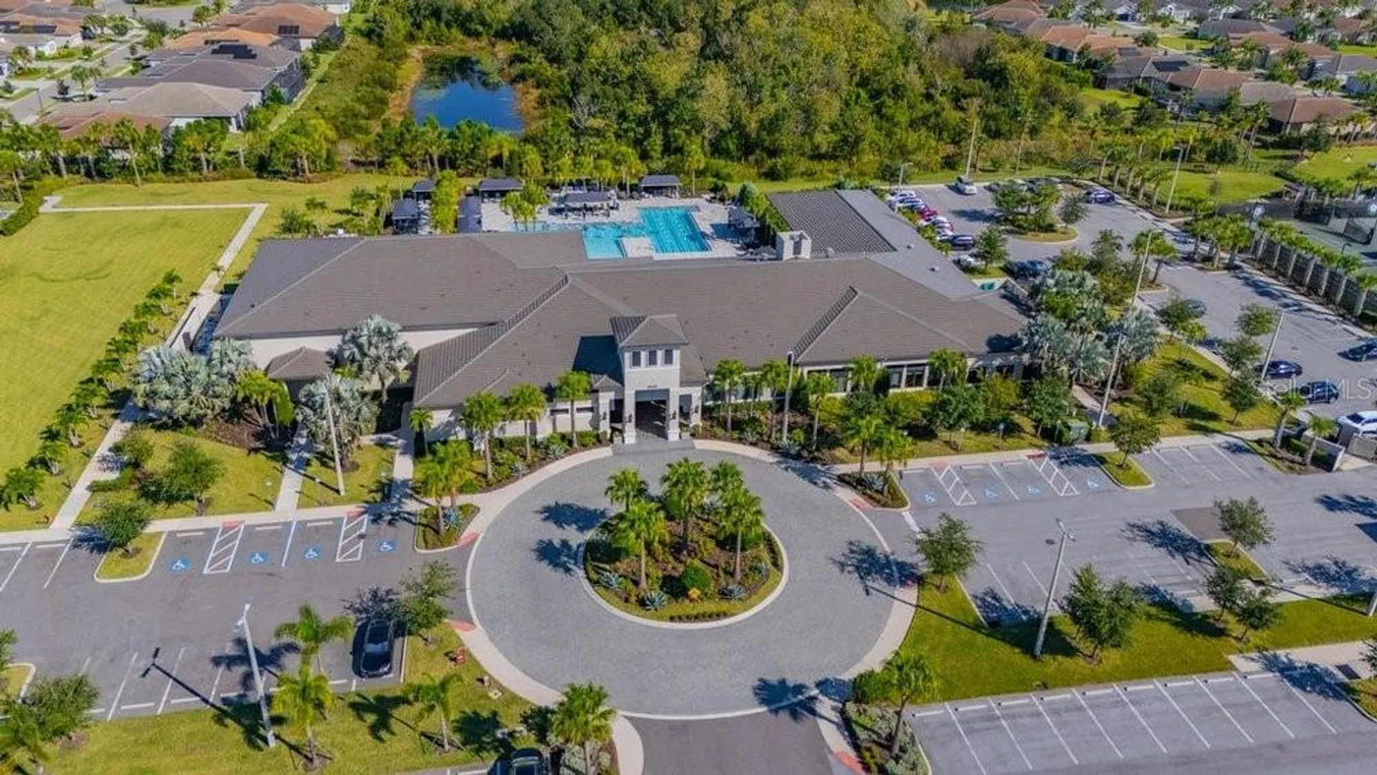 Property Slideshow image 44 of 48 | 15513 santa pola dr, Wimauma, FL, 33598