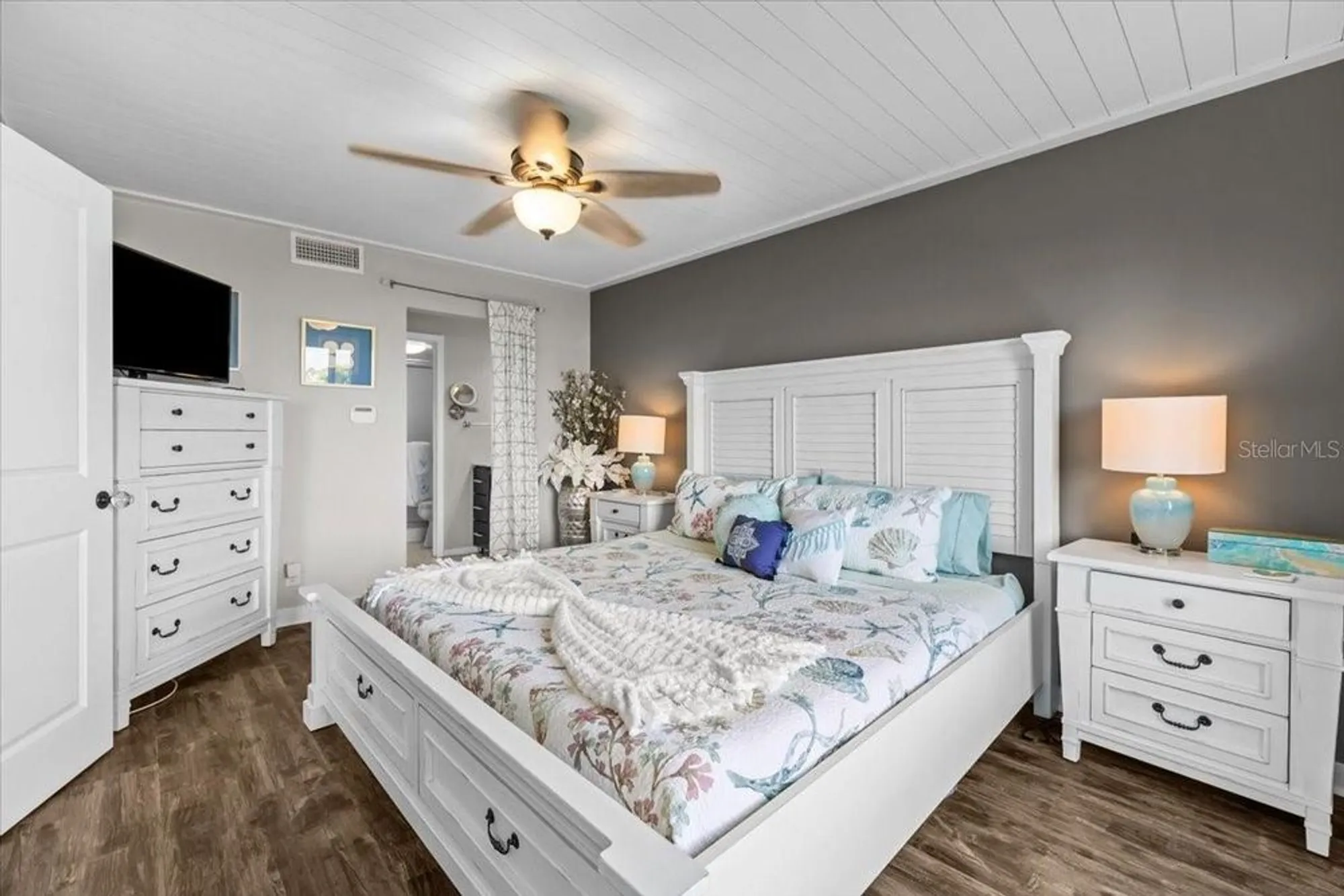 Property Slideshow image 14 of 38 | 6268 palma del mar blvd s apt 107, Saint Petersburg, FL, 33715