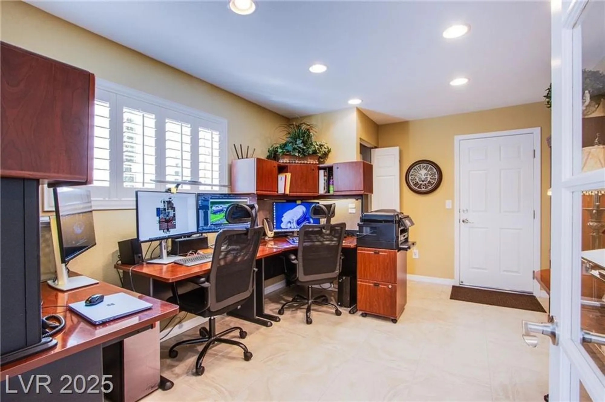 Property Slideshow image 19 of 56 | 9909 woodhouse dr, Las Vegas, NV, 89134