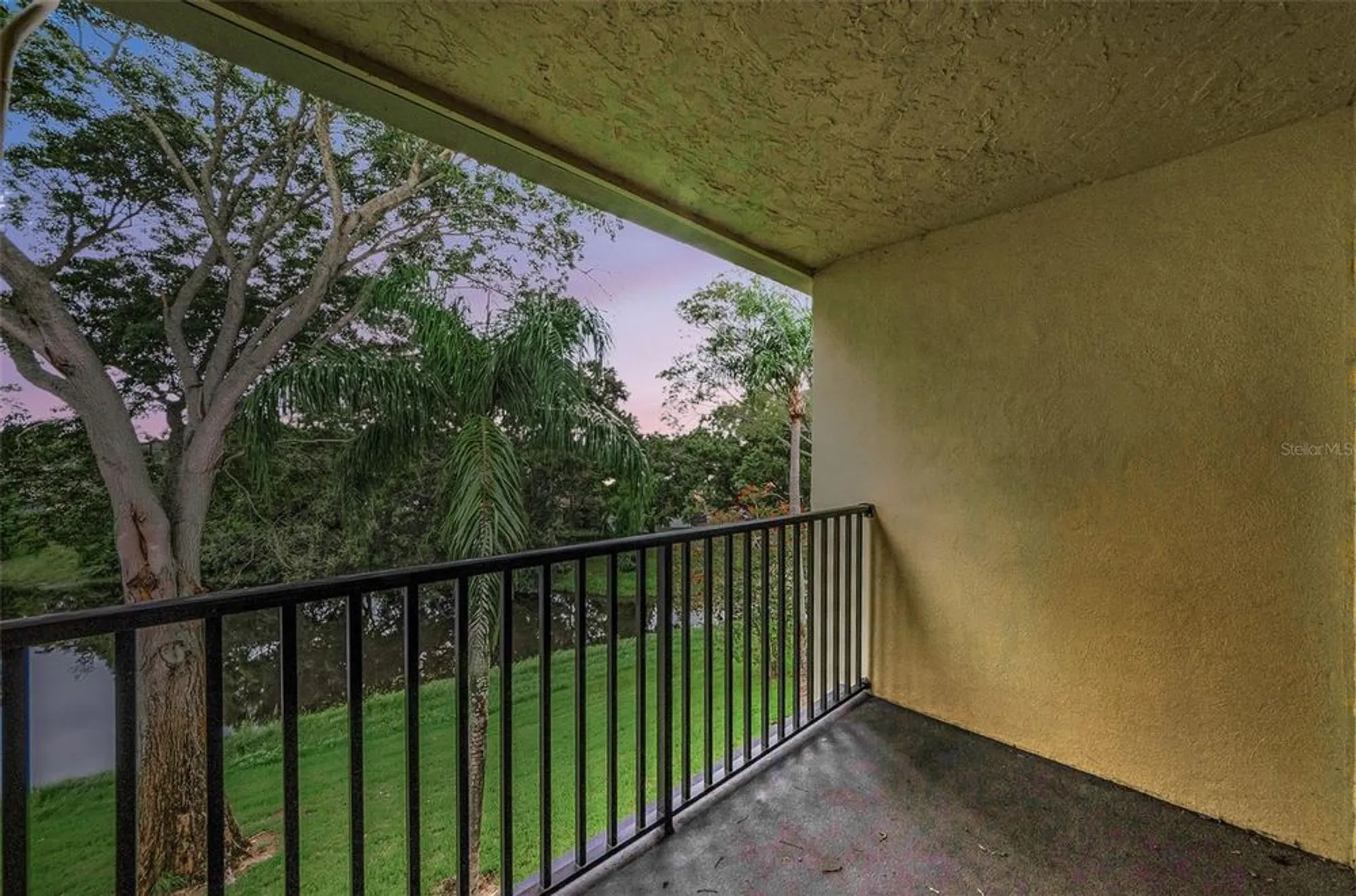 Property Slideshow image 32 of 41 | 1450 heather ridge blvd 307, Dunedin, FL, 34698
