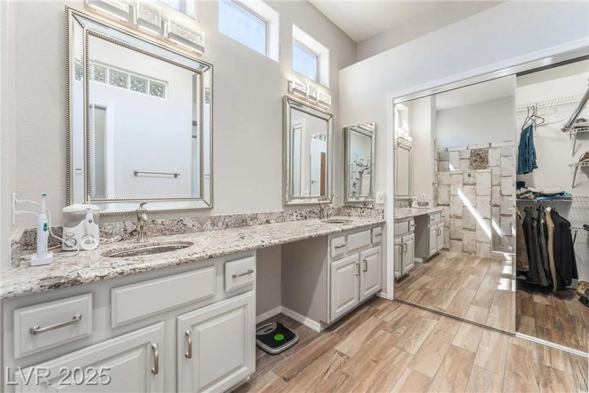 Property Slideshow image 27 of 42 | 10413 willamette pl, Las Vegas, NV, 89134