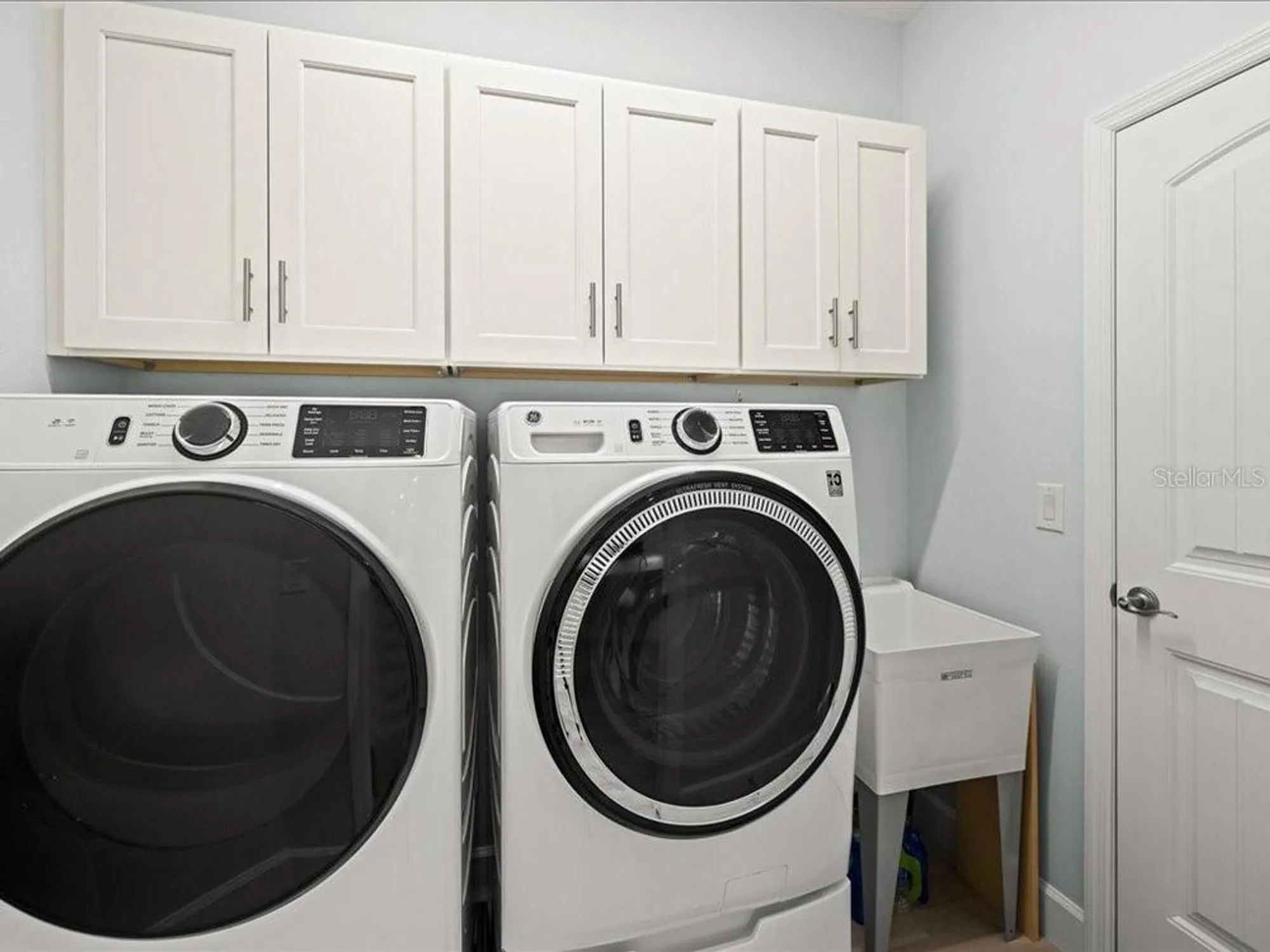 Property Slideshow image 35 of 47 | 552 box elder ct, Englewood, FL, 34223