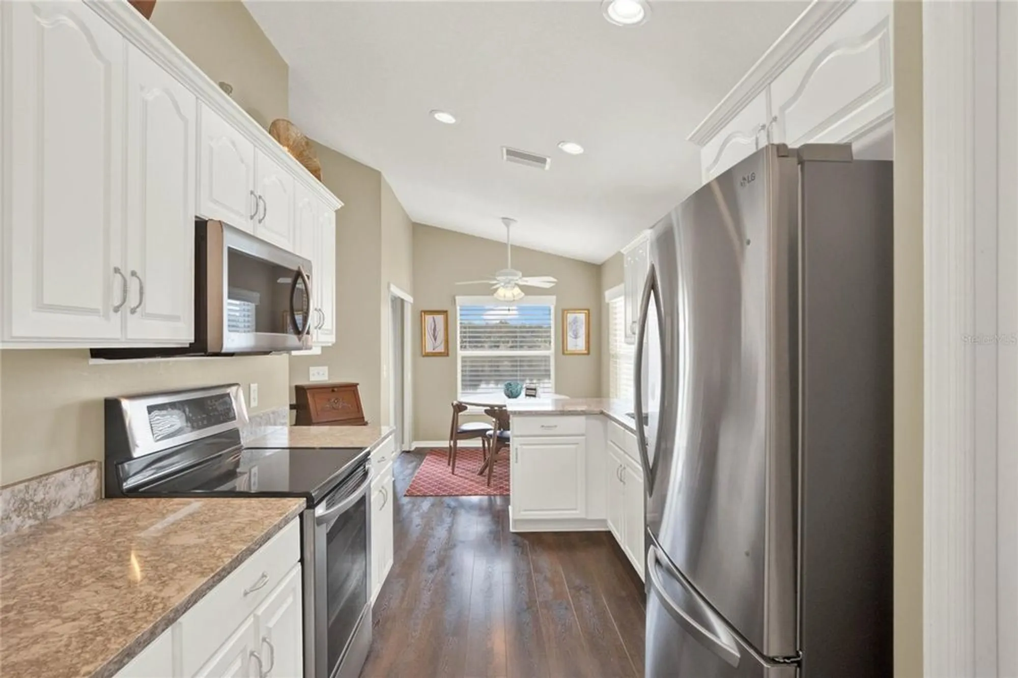 Property Slideshow image 12 of 46 | 496 lake suzanne dr, Lake Wales, FL, 33859