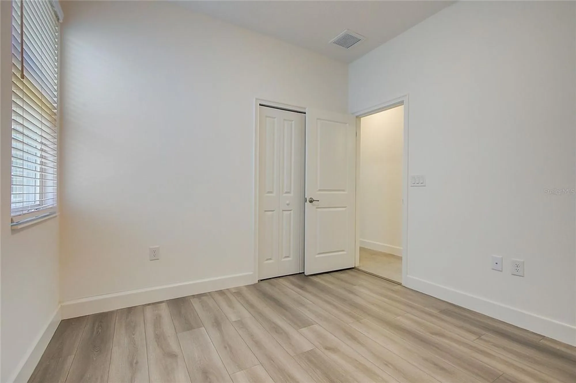 Property Slideshow image 41 of 91 | 411 sandsend ct, Apollo Beach, FL, 33572