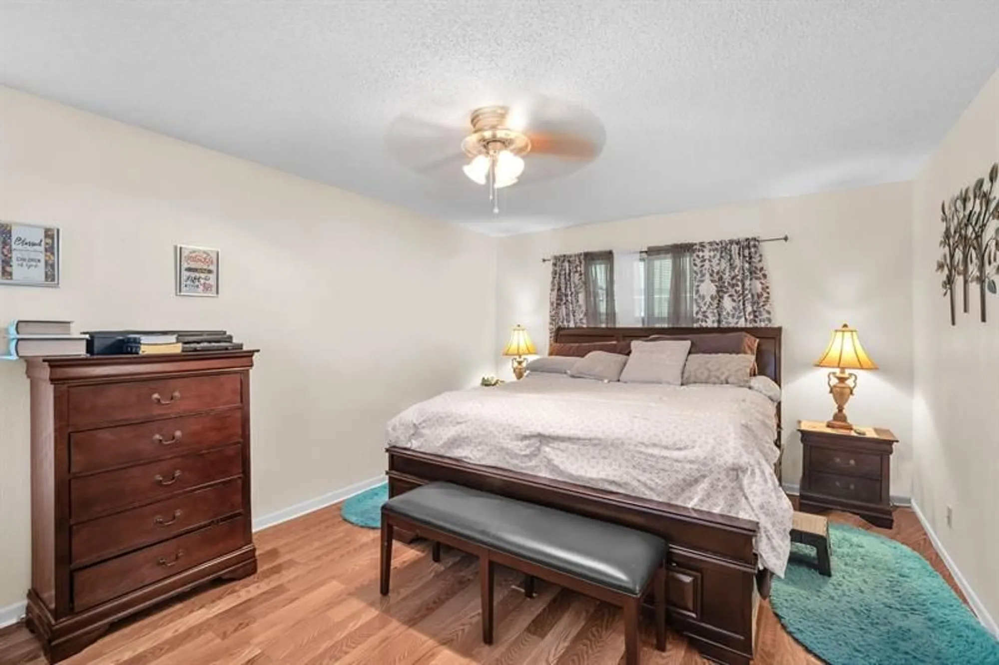 Property Slideshow image 28 of 36 | 6104 rainbow cir, Greenacres, FL, 33463