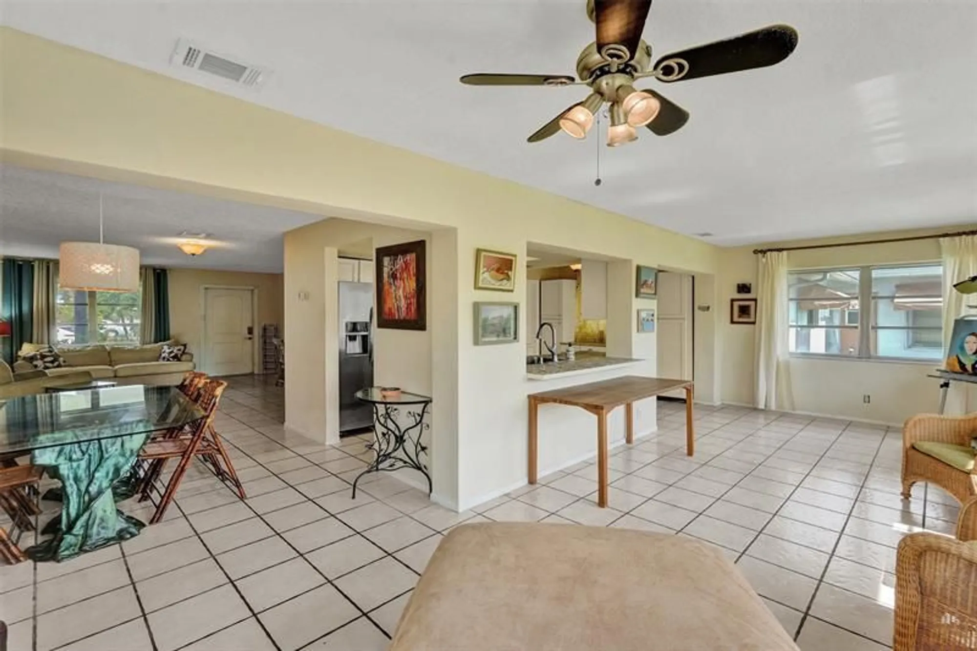 Property Slideshow image 21 of 46 | 4712 nw 41st ave, Lauderdale Lakes, FL, 33319