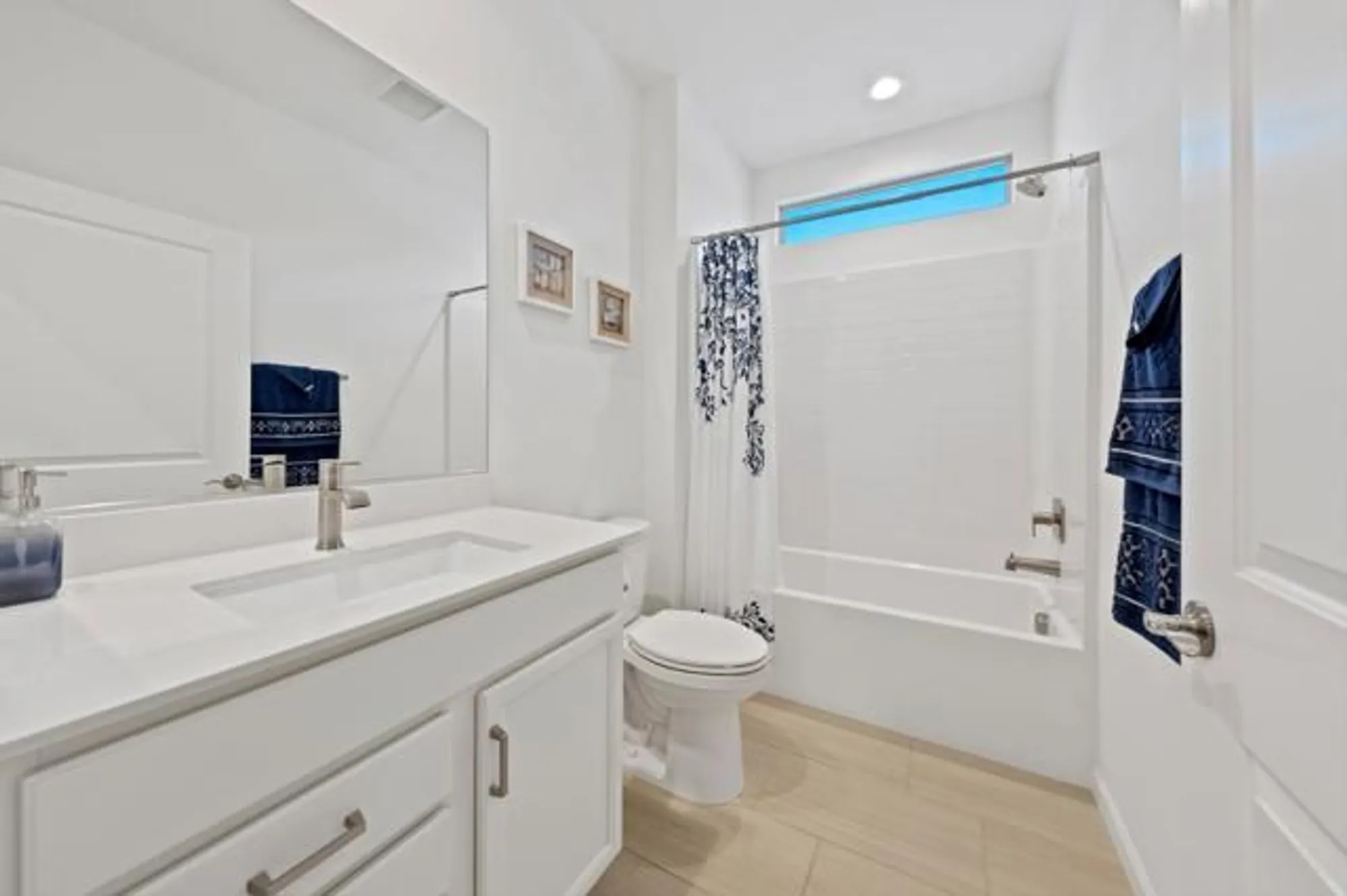 Property Slideshow image 12 of 47 | 78818 ballare pkwy, Palm Desert, CA, 92211