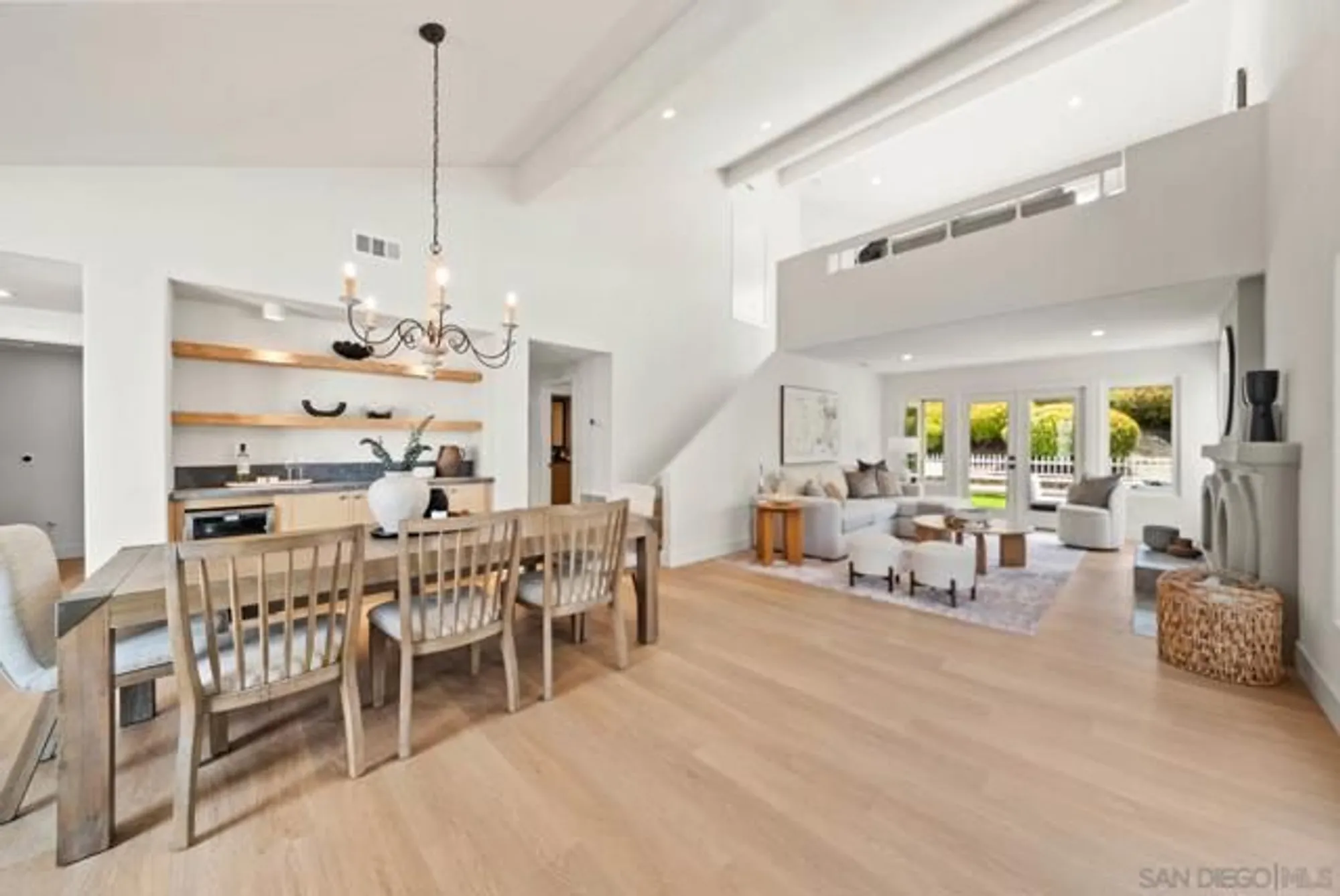 Property Slideshow image 9 of 29 | 4946 kalamis way, Oceanside, CA, 92056